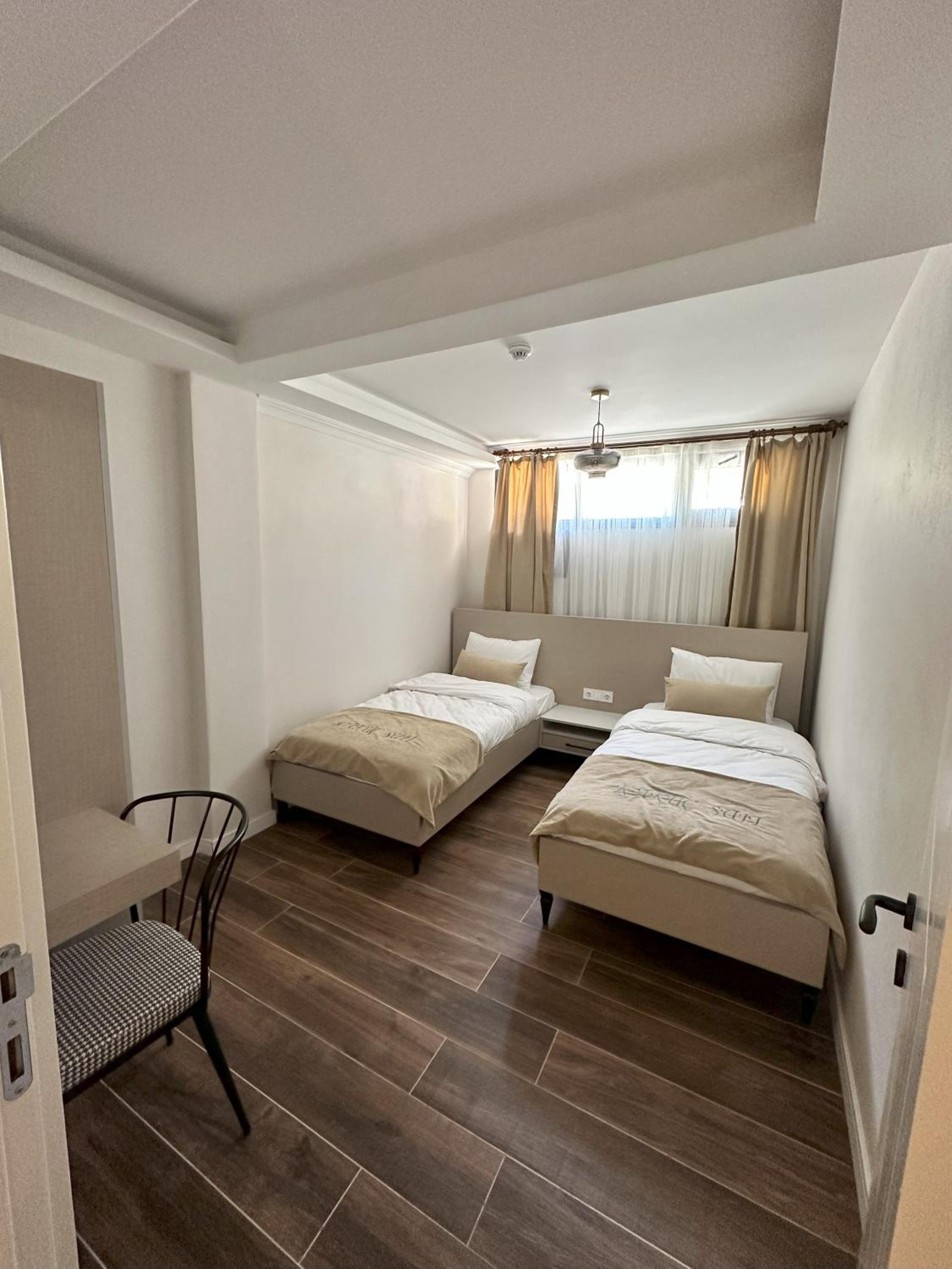 Apartment - Ground Floor photo 3