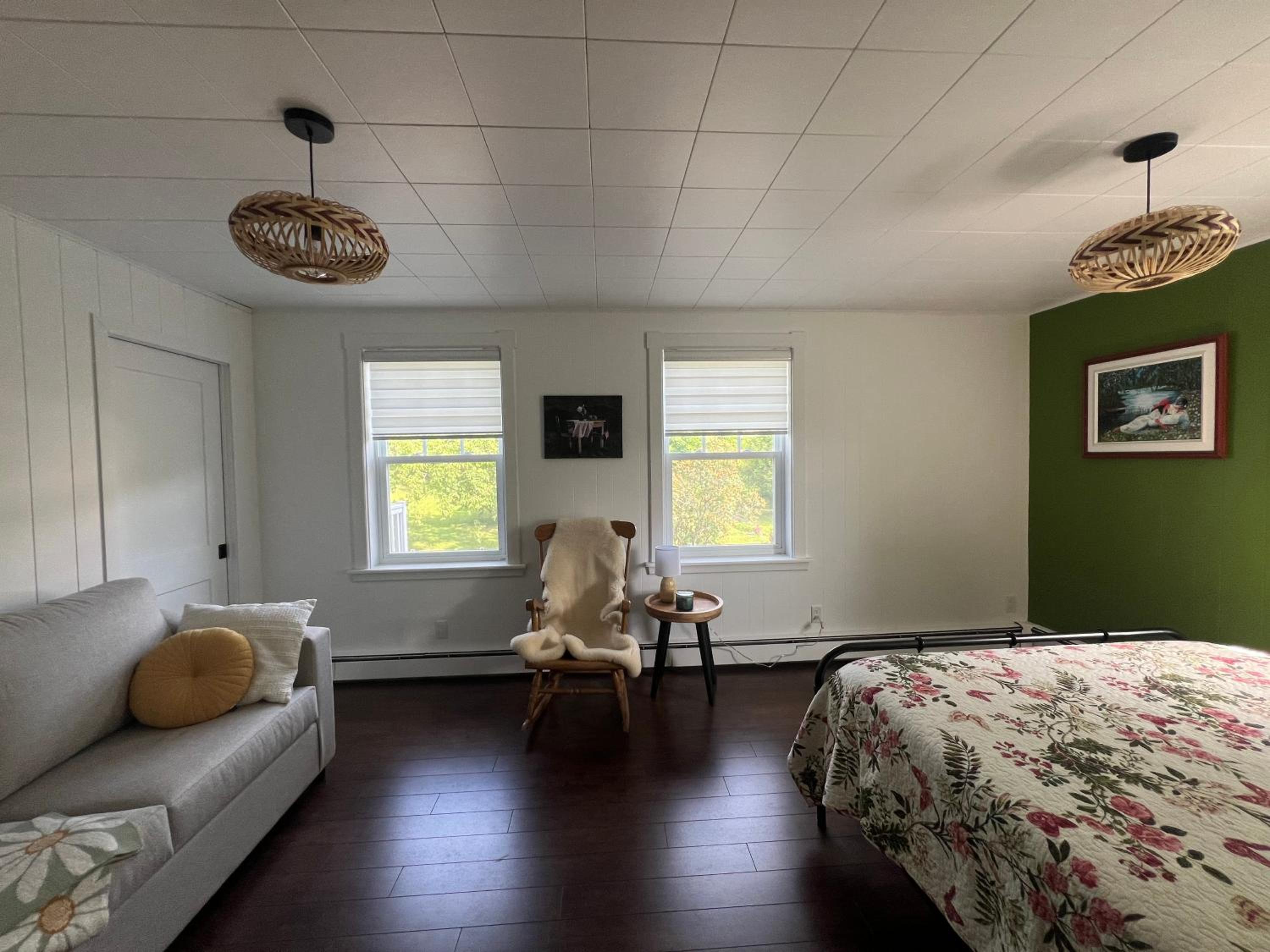 Family Room with Balcony photo 1