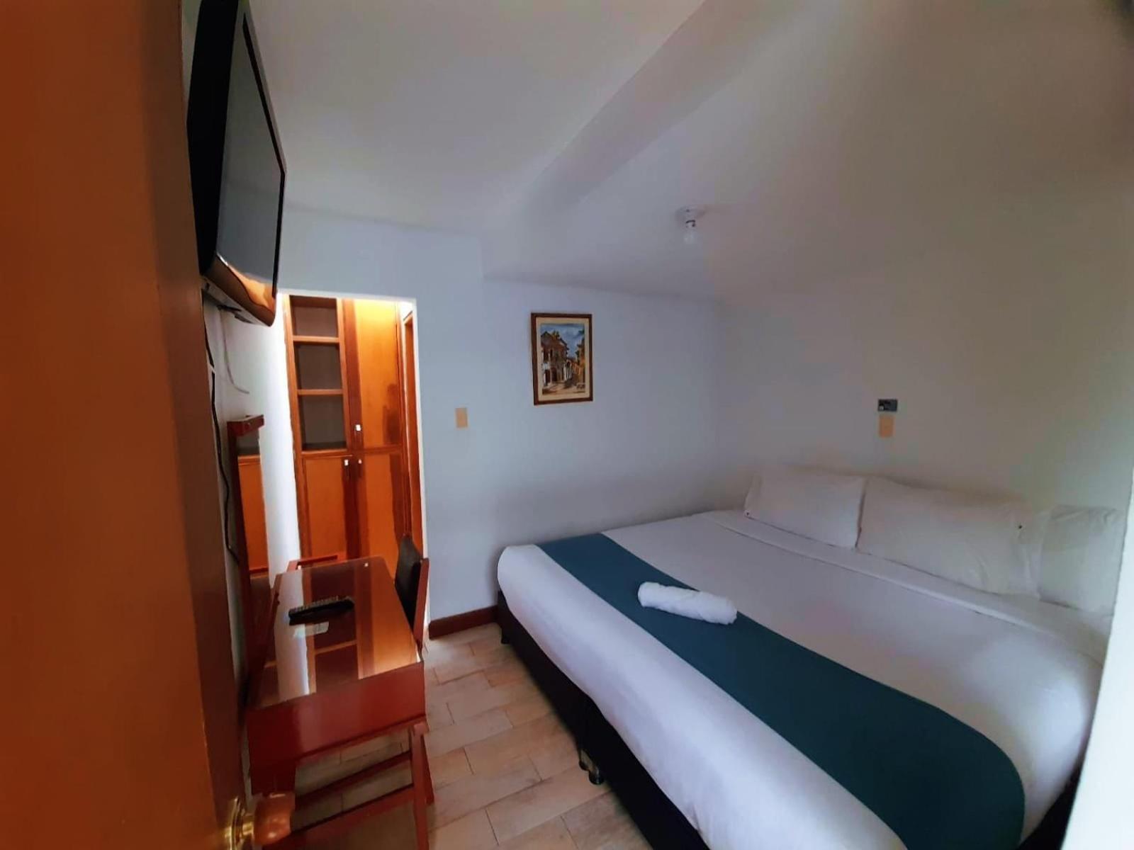 Double Room photo 3