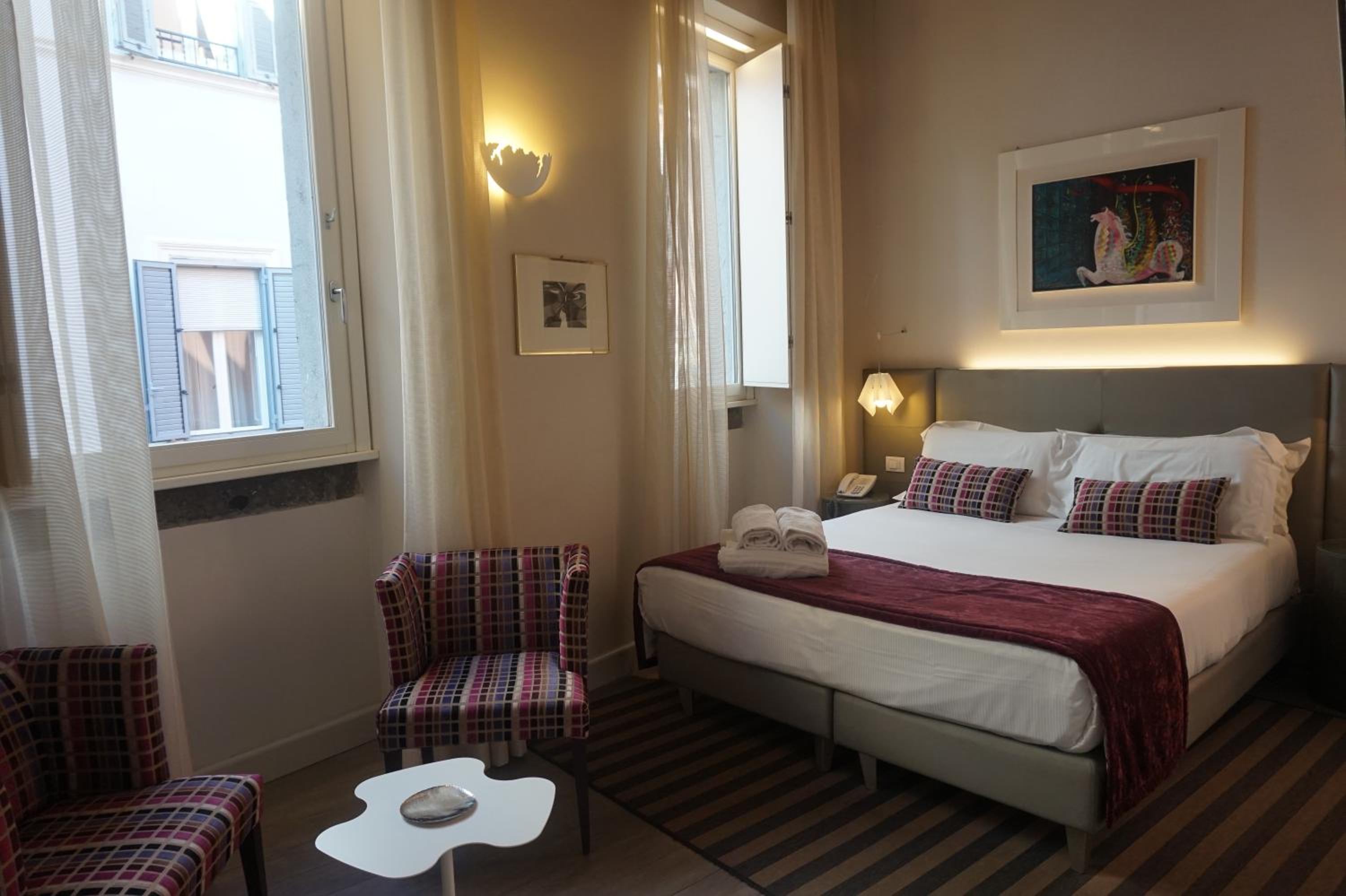 Classic Double or Twin Room photo 3