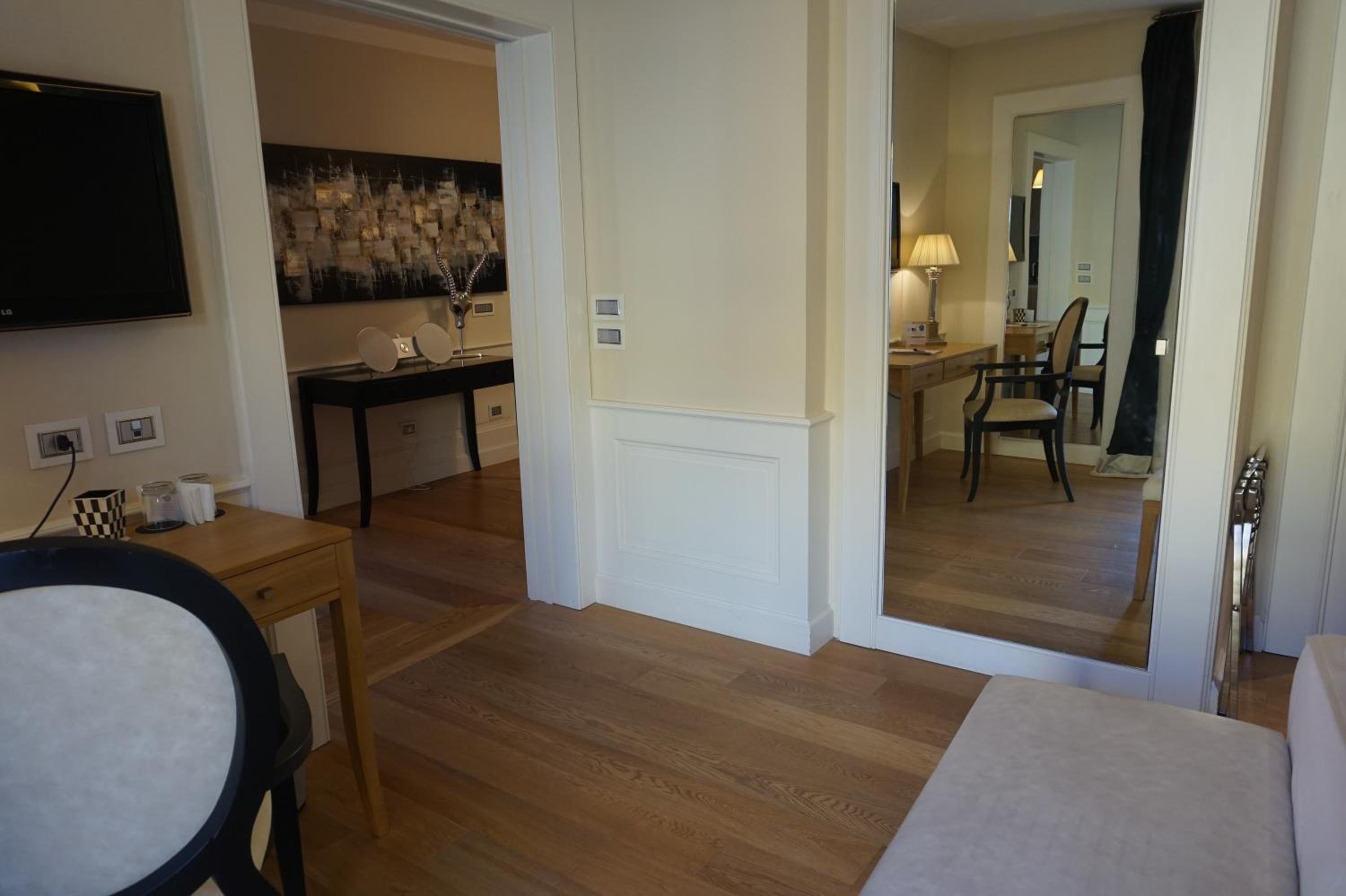 Imperial Suite photo 2