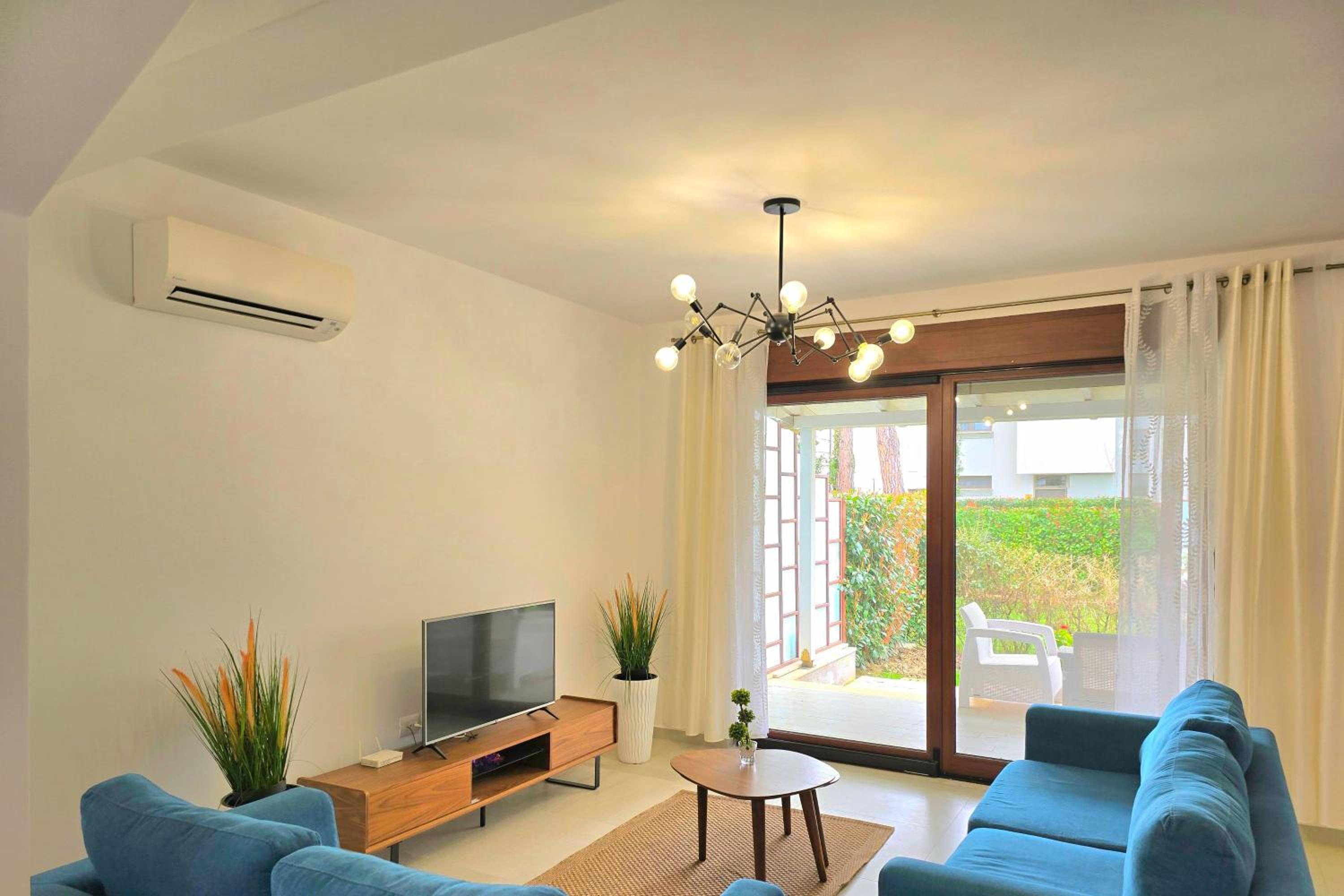 Villa photo 1
