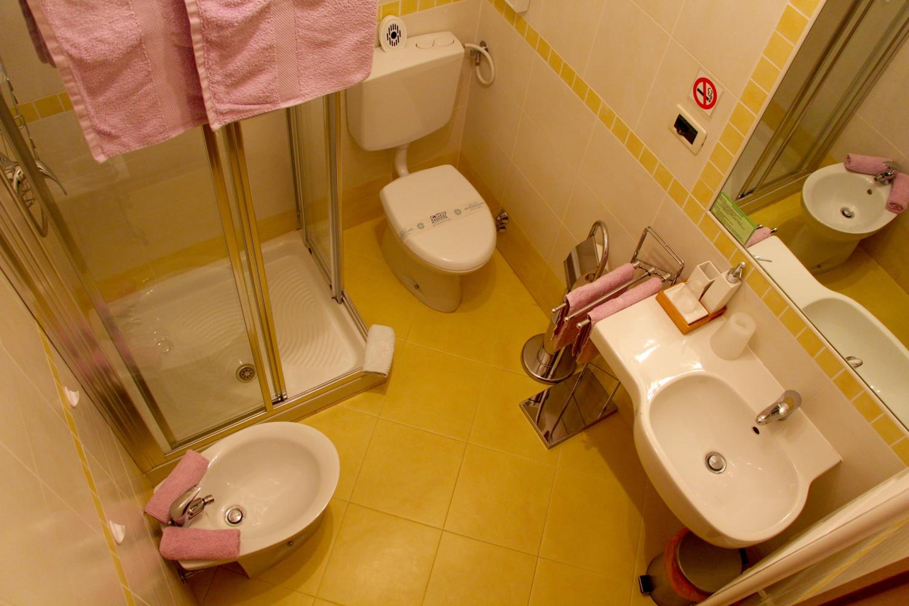 Superior Double Room - Photo 4