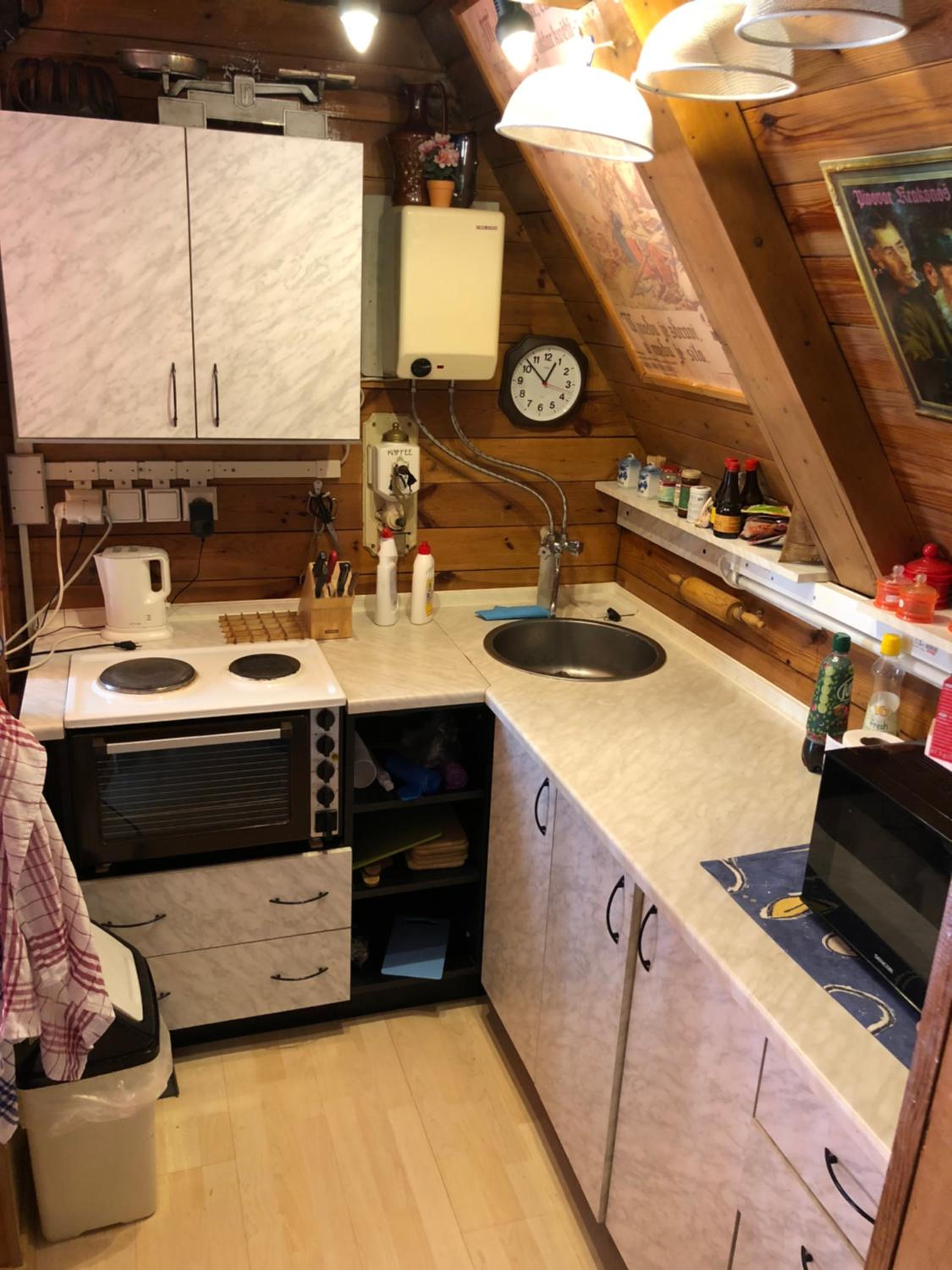 Basic Triple Room photo 1