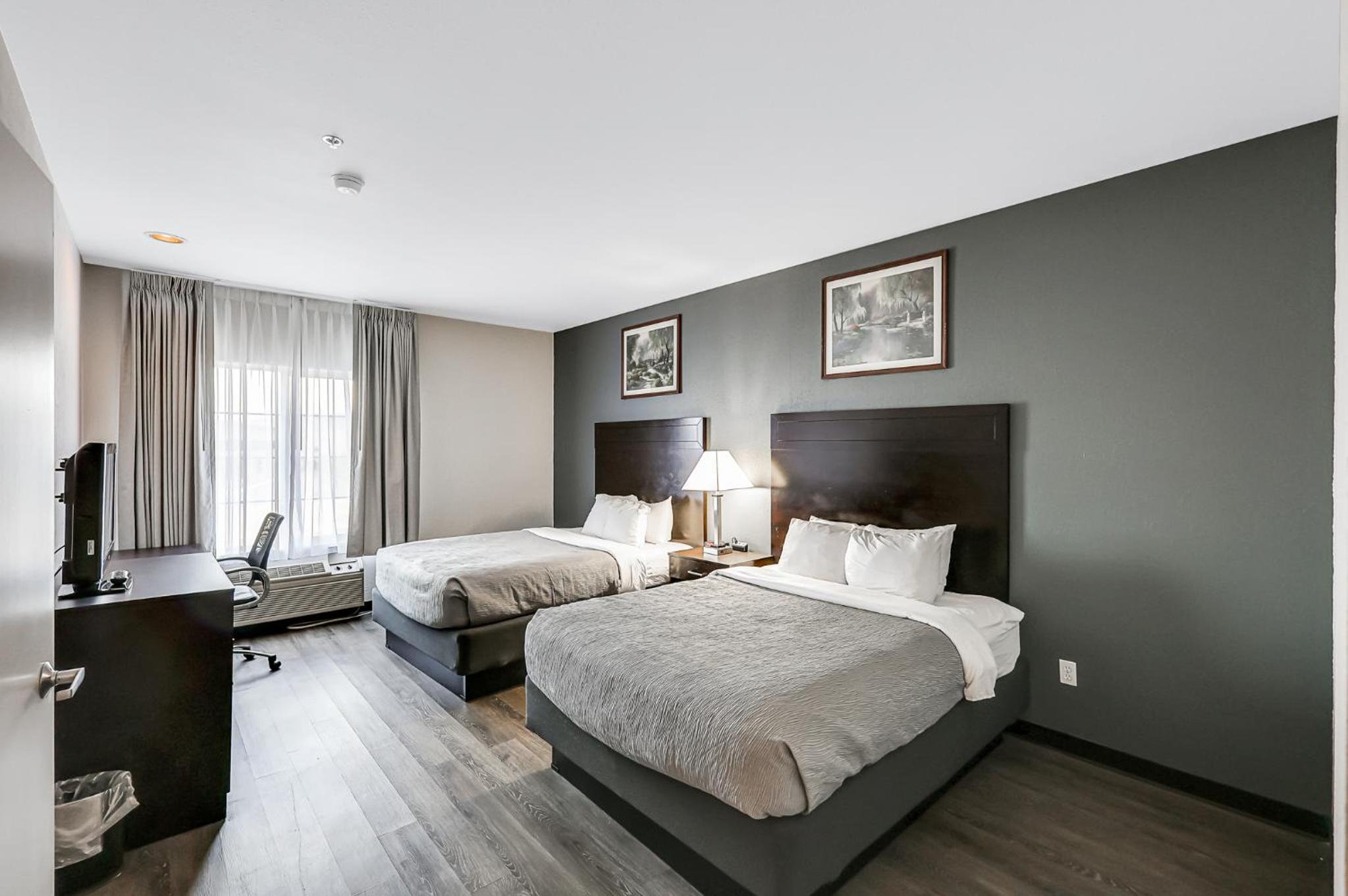 Queen Room With Two Queen Beds - Accessible/Non-Smoking  - Photo 1