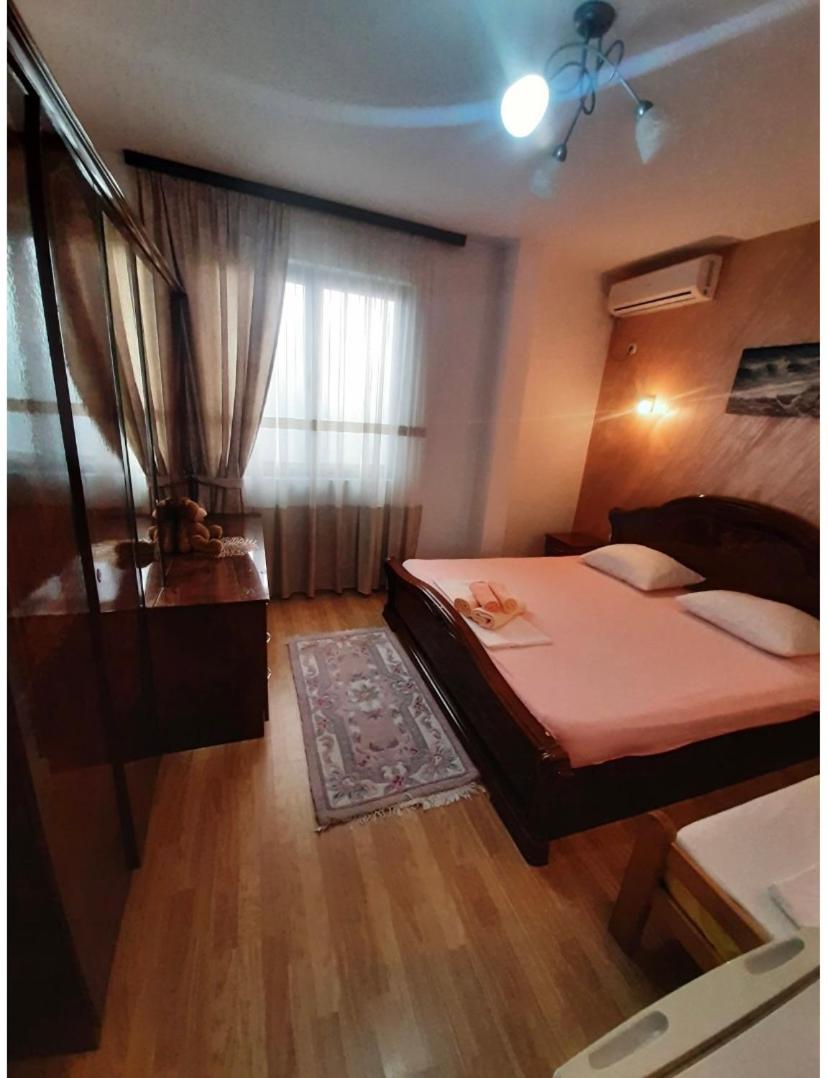 Triple Room with Shared Bathroom