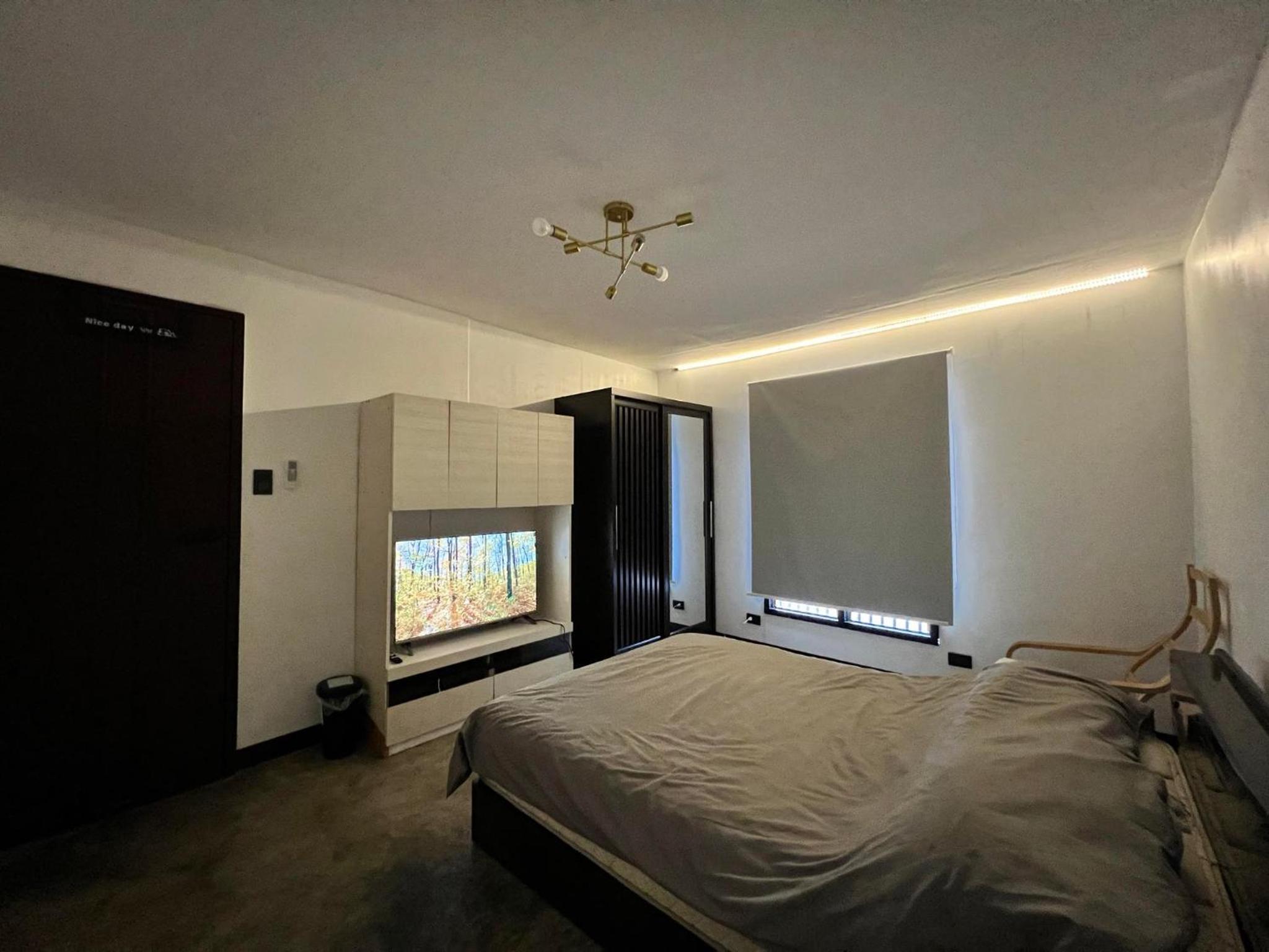 Double Room With Shared Bathroom photo 1