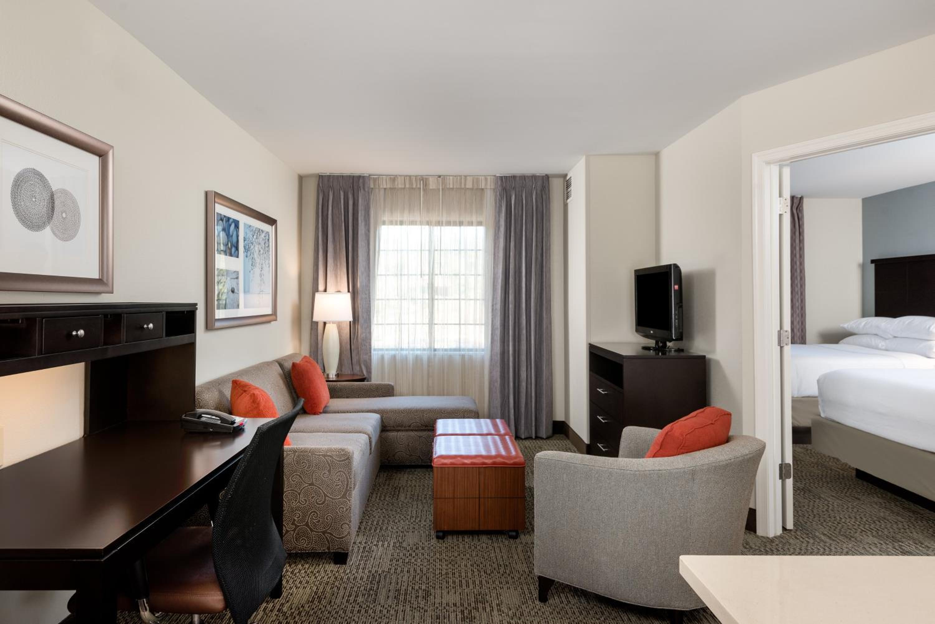 One-Bedroom Double Suite with Two Double Beds - Photo 8