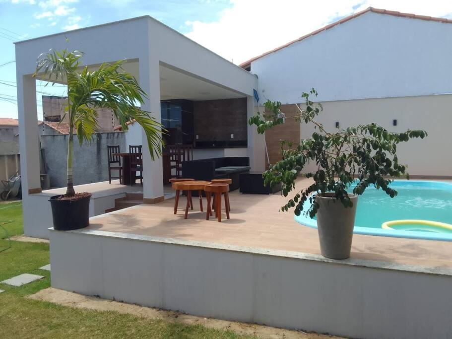 One-Bedroom House photo 2