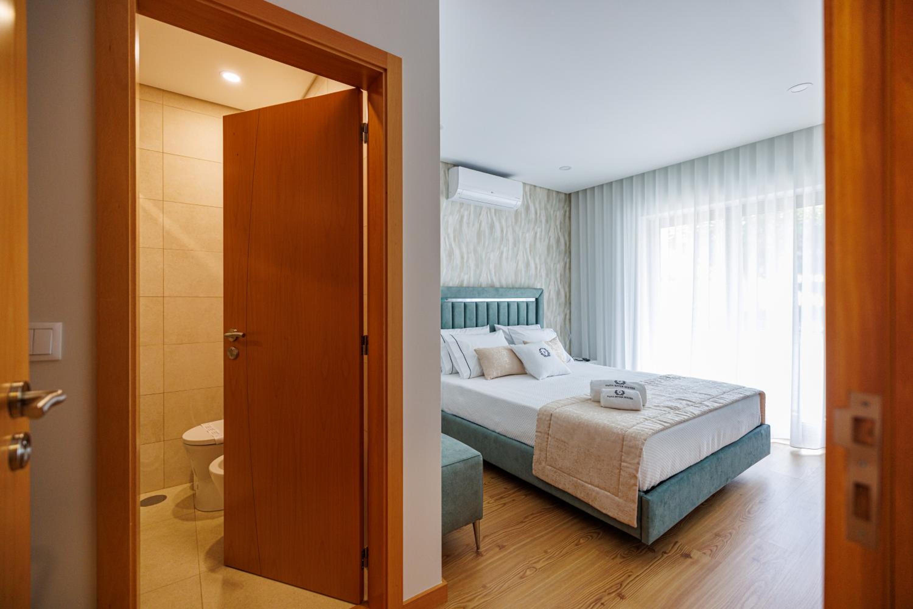 Double Room with Private Bathroom photo 2