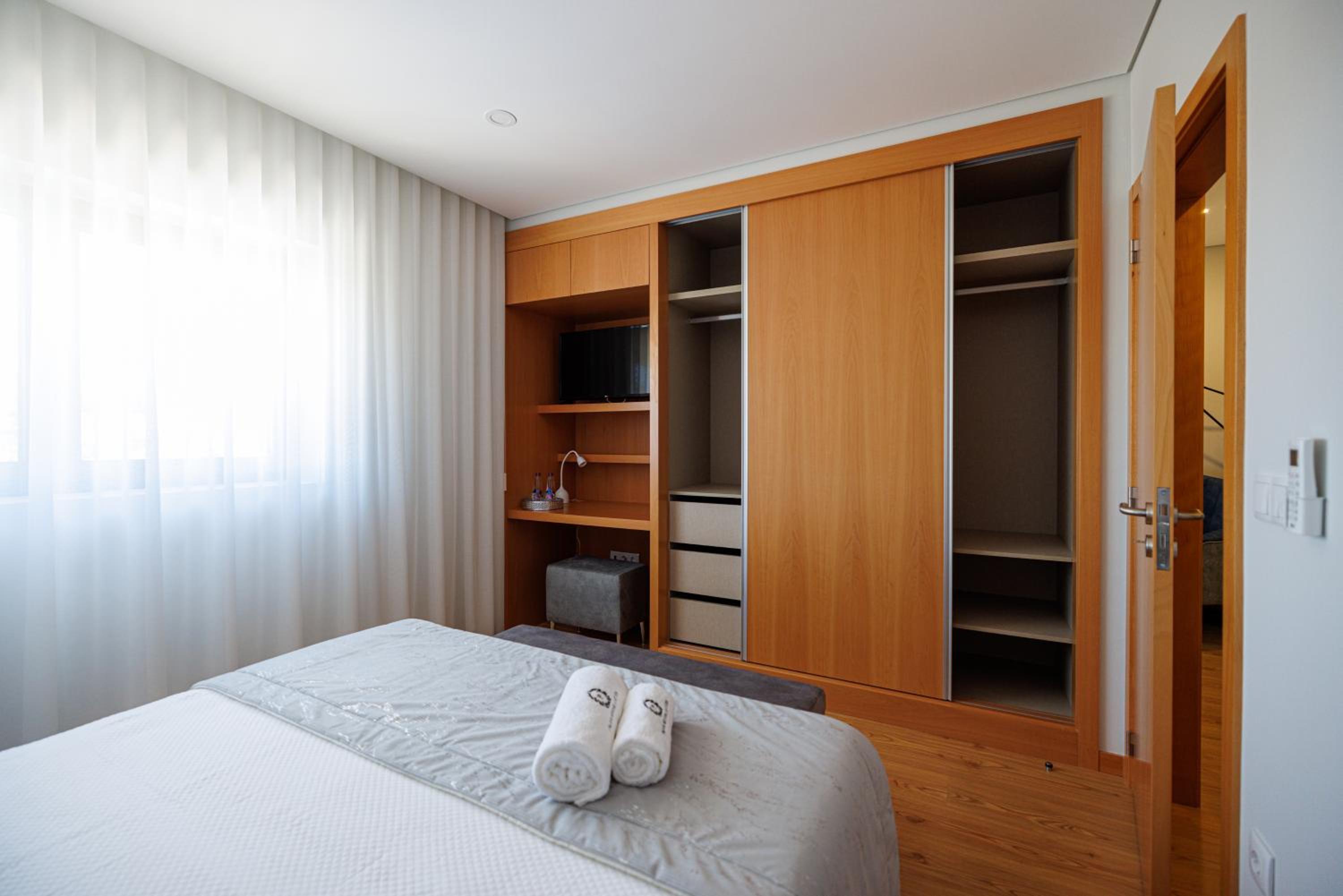 Double Room with Pool View photo 3