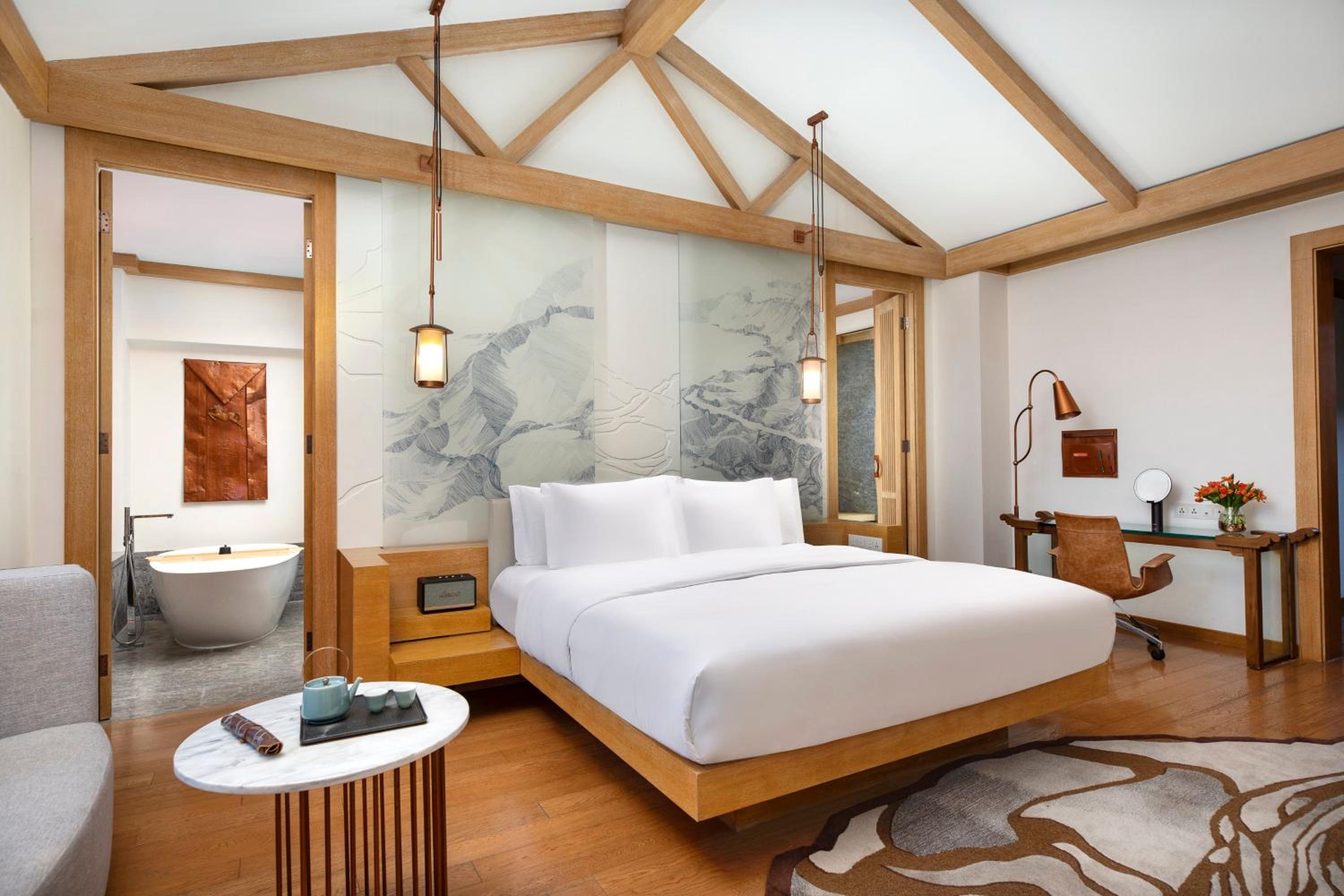 Standard King Room