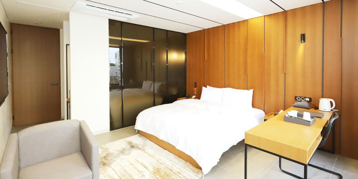 Deluxe Double Room photo 3