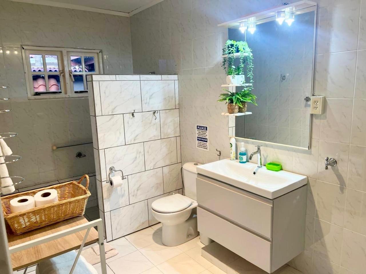 Three-Bedroom Villa photo 2