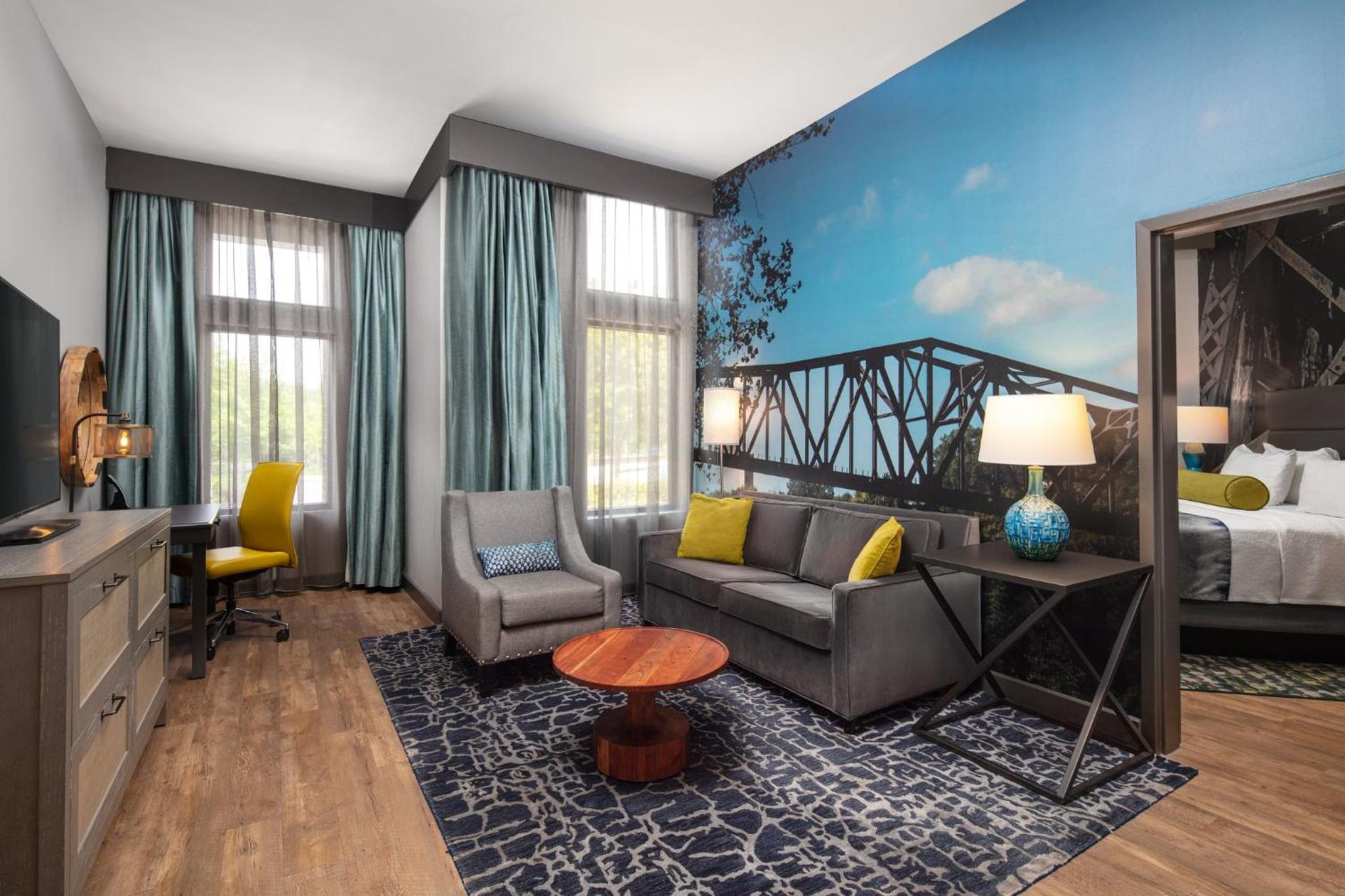 One-Bedroom King Suite with Sofa Bed and Living Area