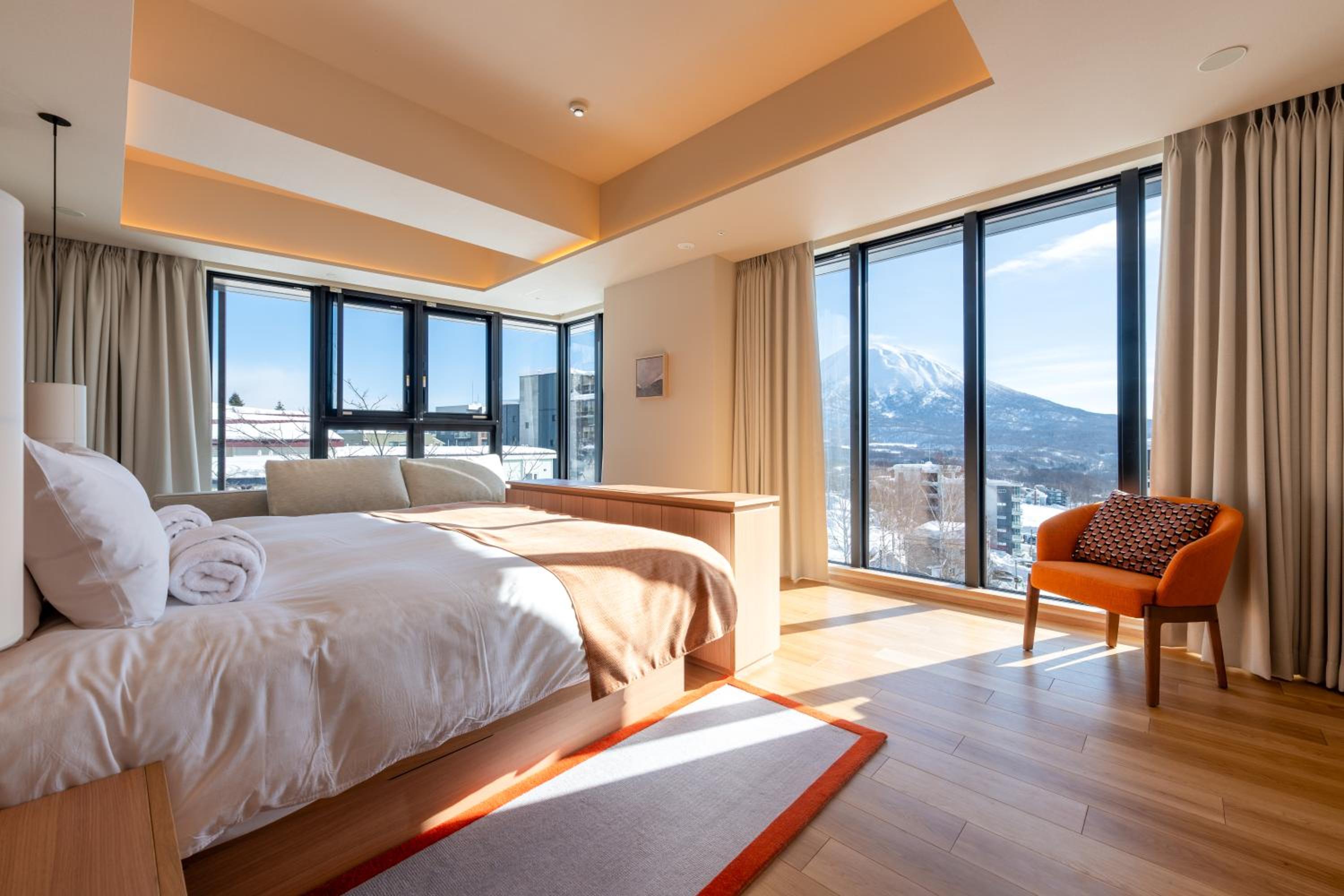 5 Bedroom Yotei Residence with Onsen (Triple Key) photo 1