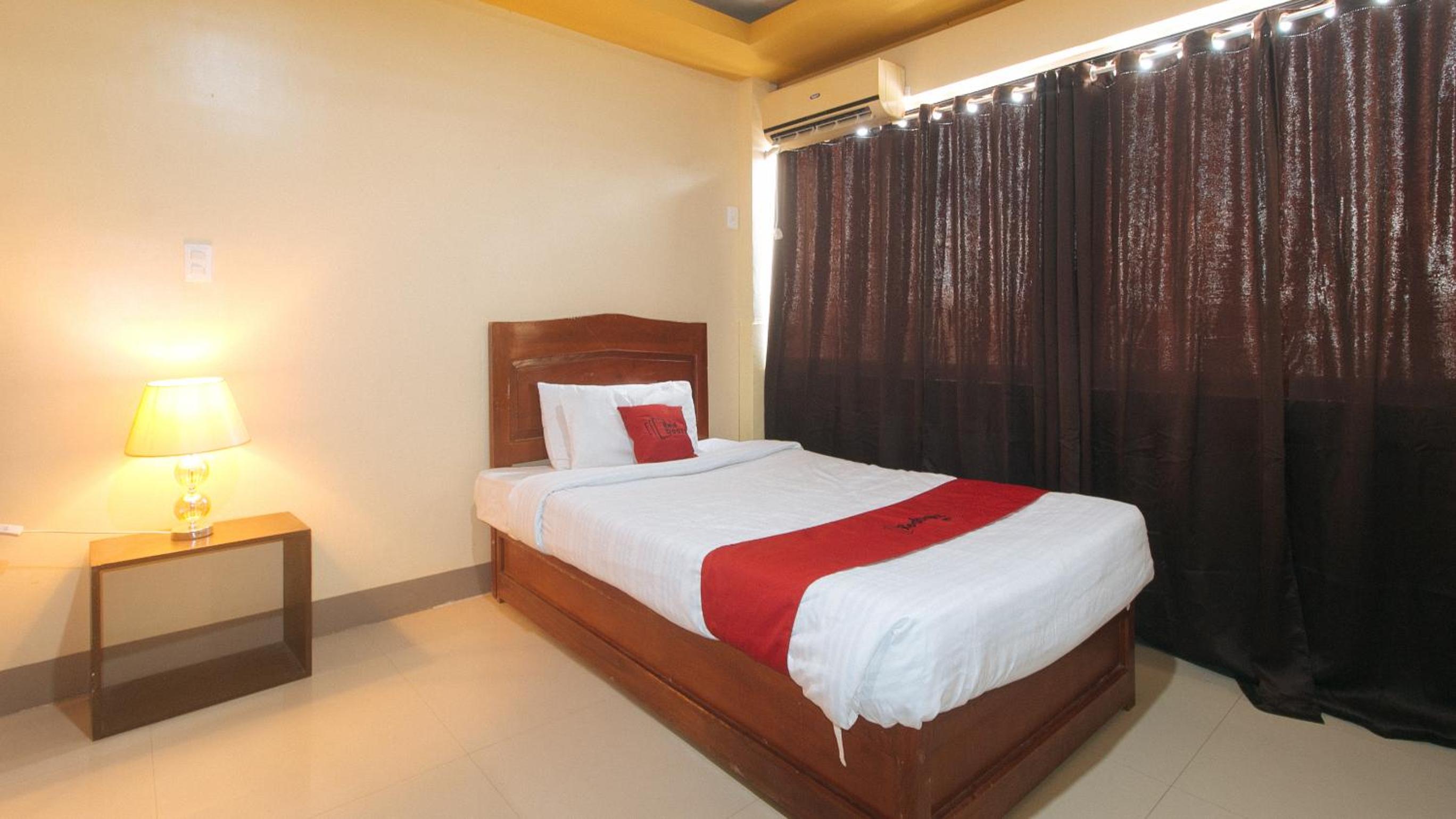 Deluxe Twin Room - Photo 3