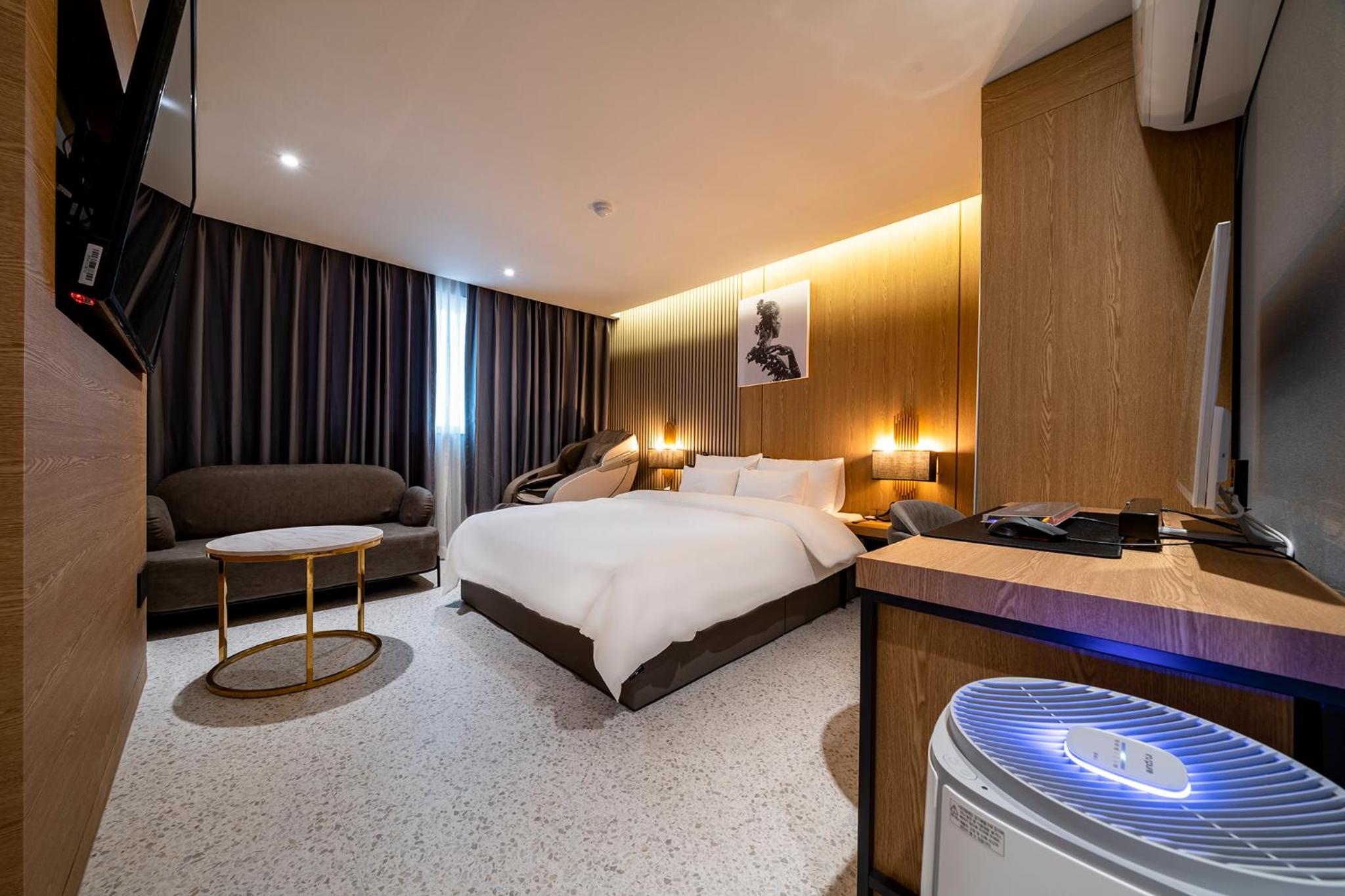 Superior Double Room - Photo 1