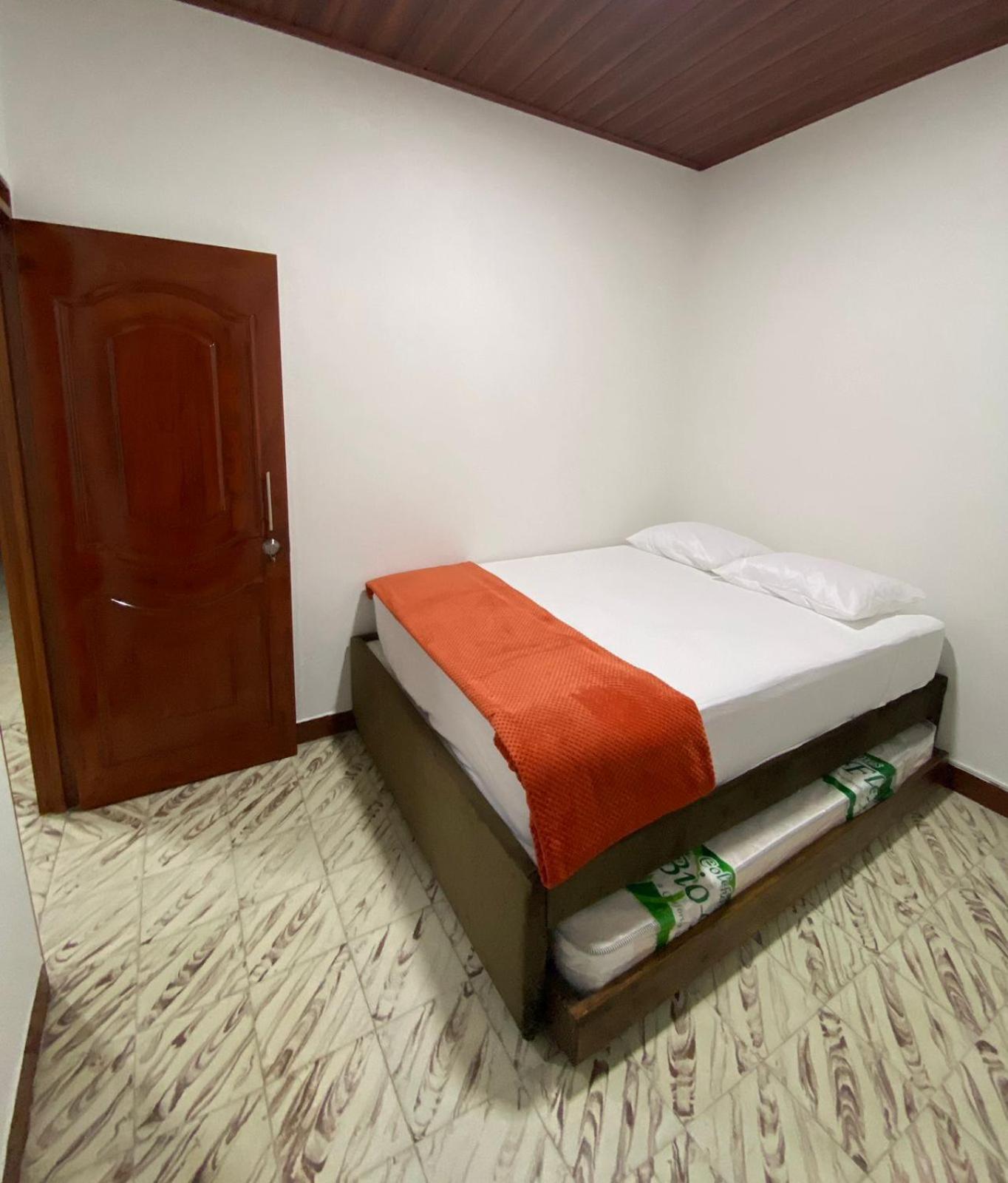 Double Room with Private Bathroom photo 1