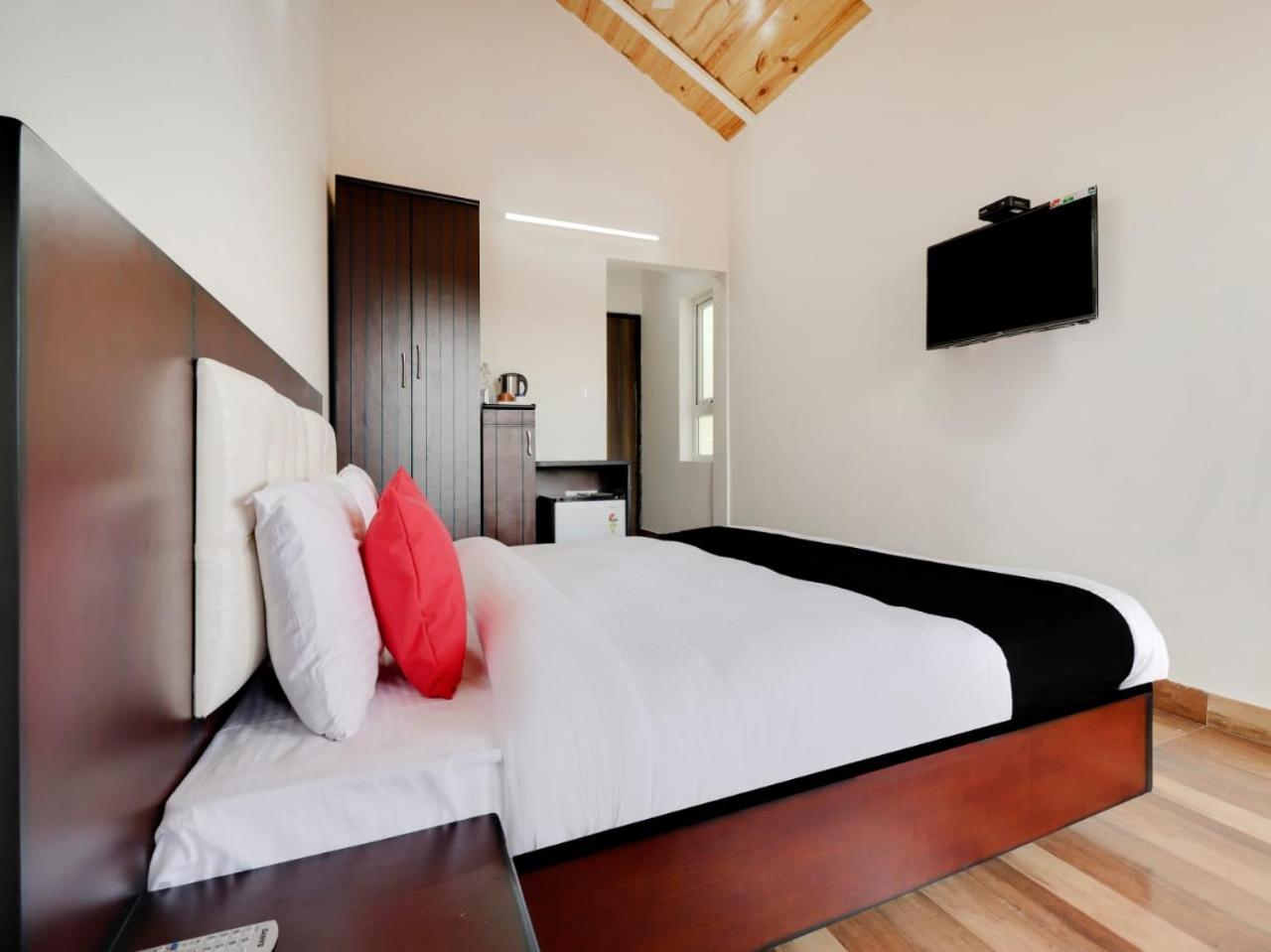 Double Room With Mountain View photo 1