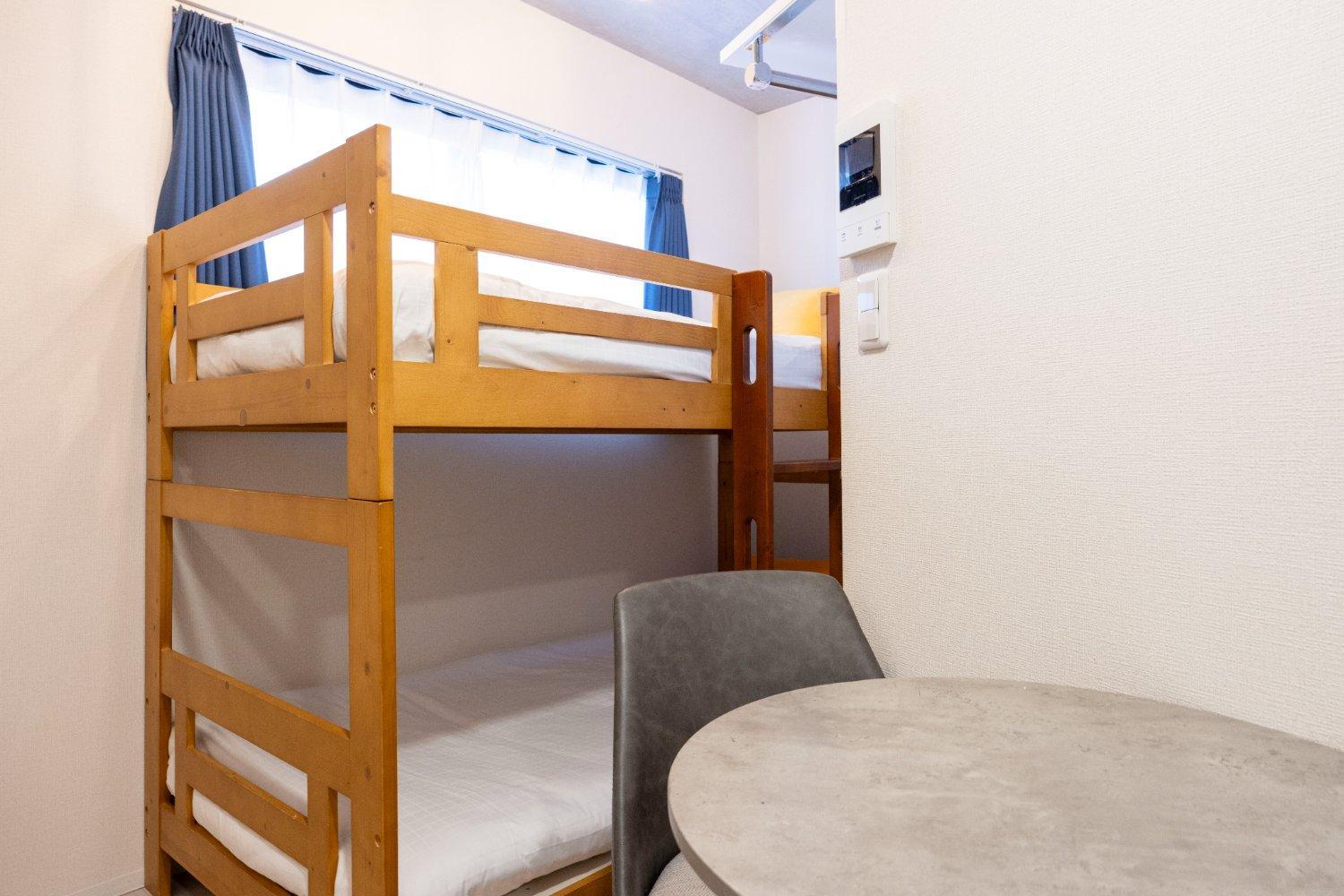 One-Bedroom Apartment photo 3
