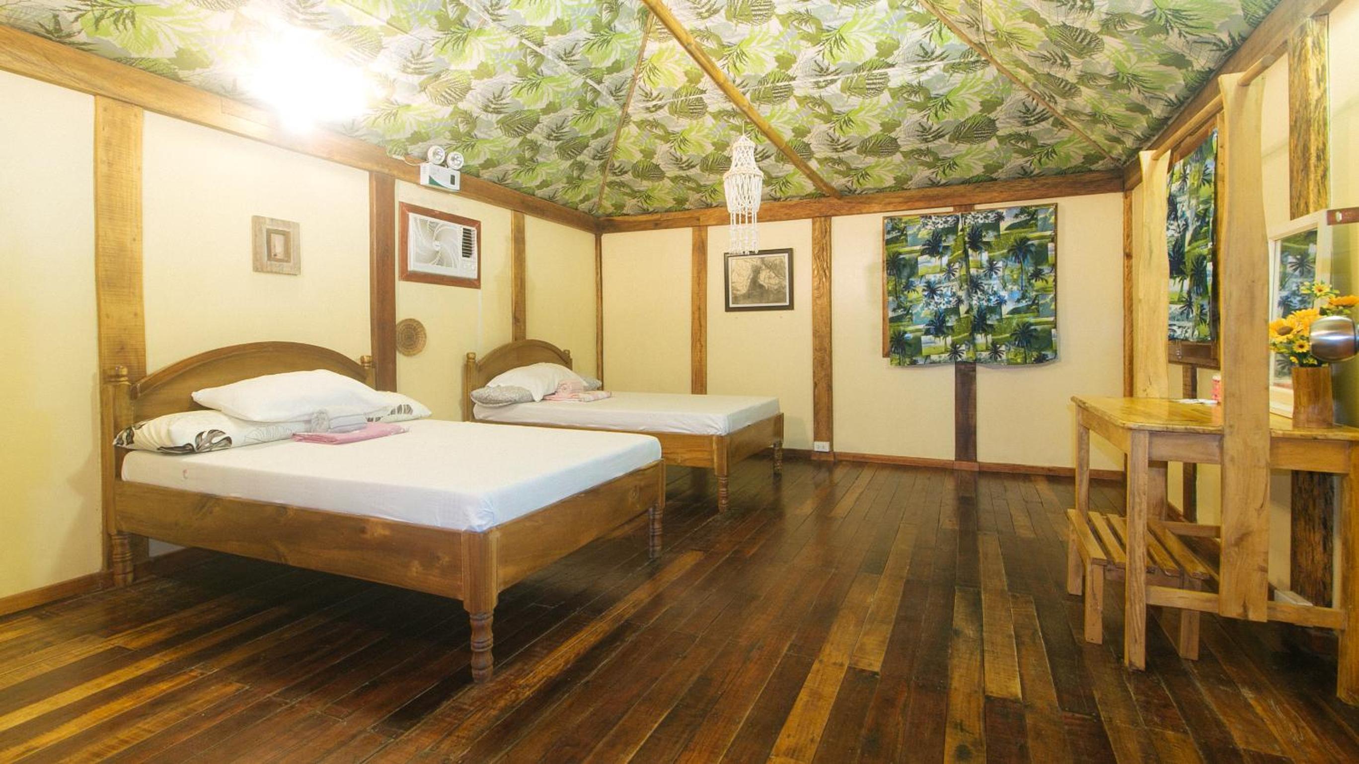 Deluxe Room - Photo 1