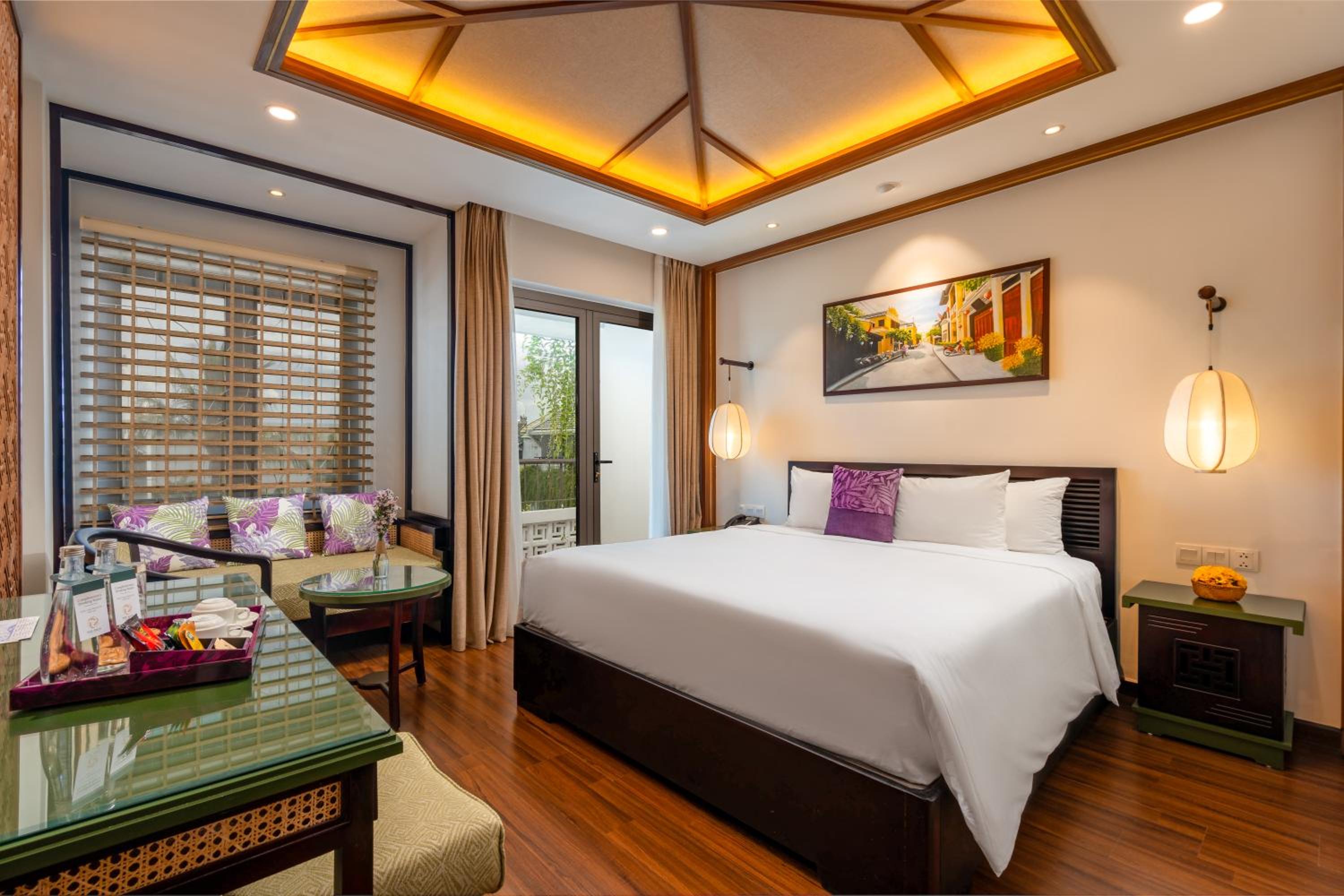 Deluxe Double Room with Balcony - Complimentary Daily Mini-bar - Photo 1