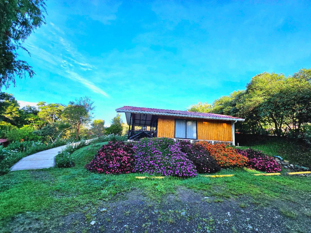 Villa Mountain View