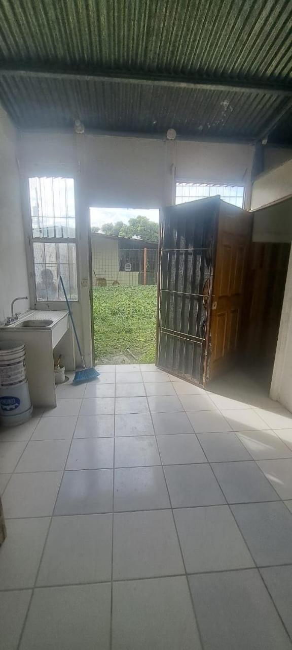 One-Bedroom House photo 3