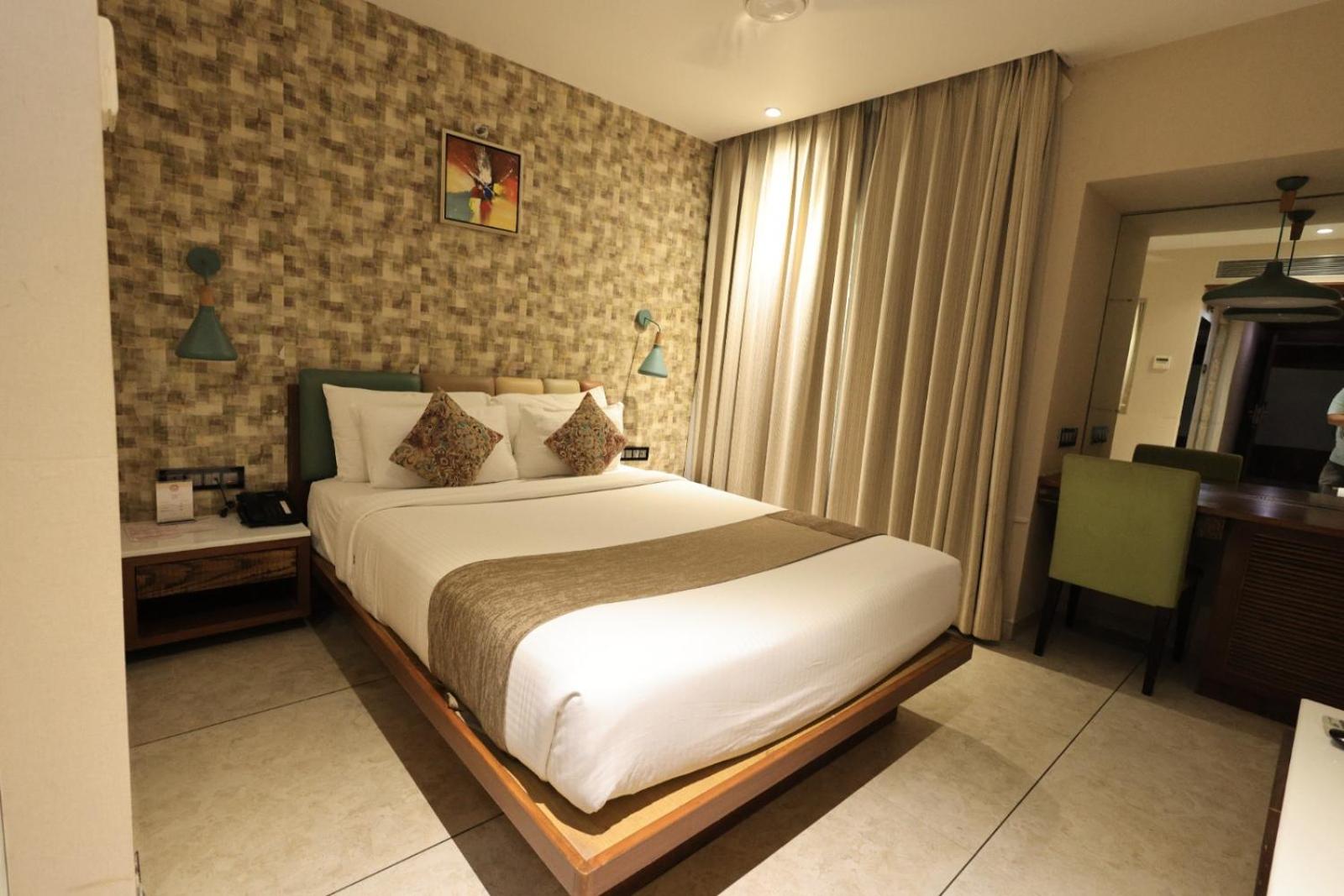 Single Room with Bathroom