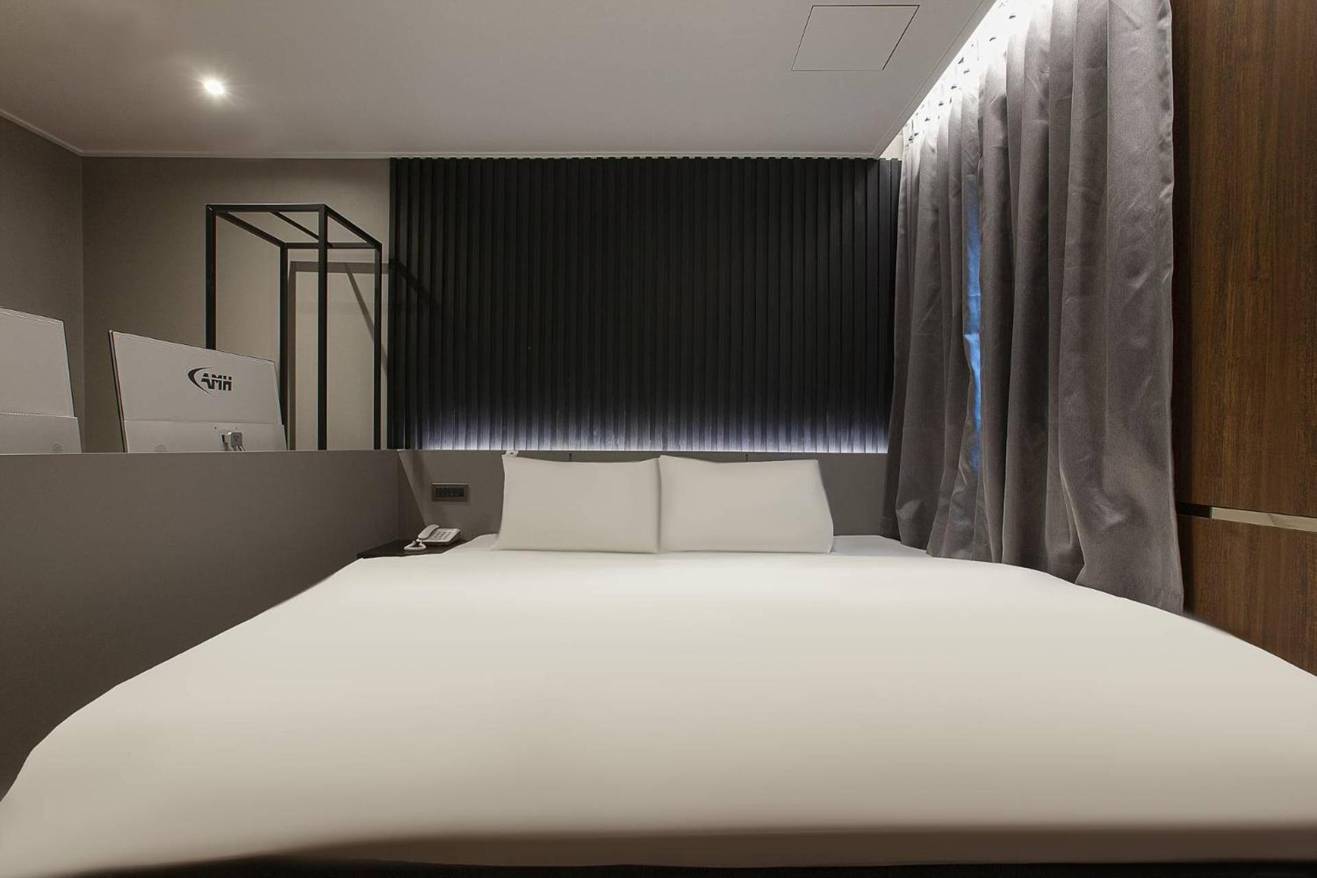 Superior Double or Twin Room photo 2