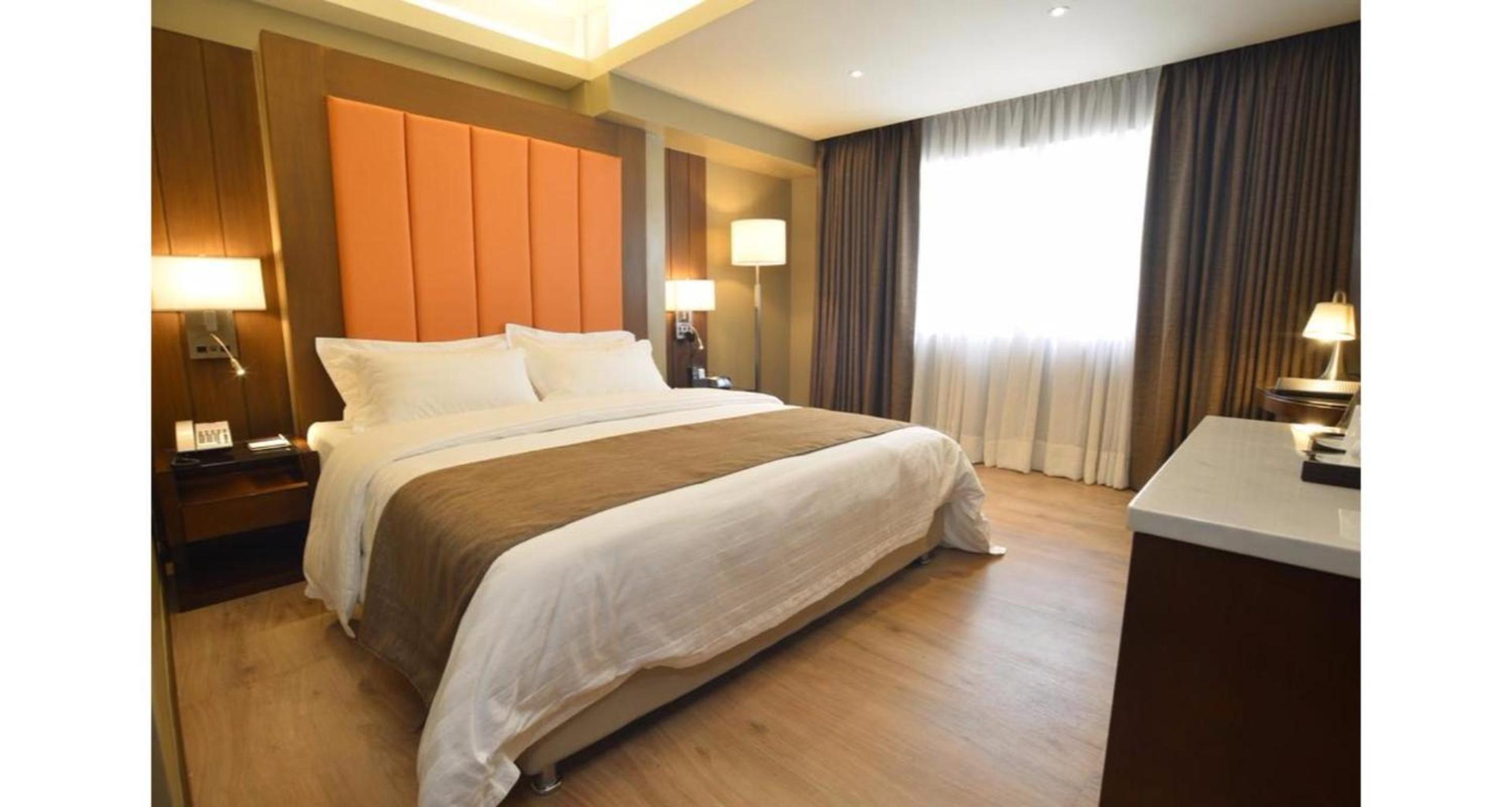 King Room