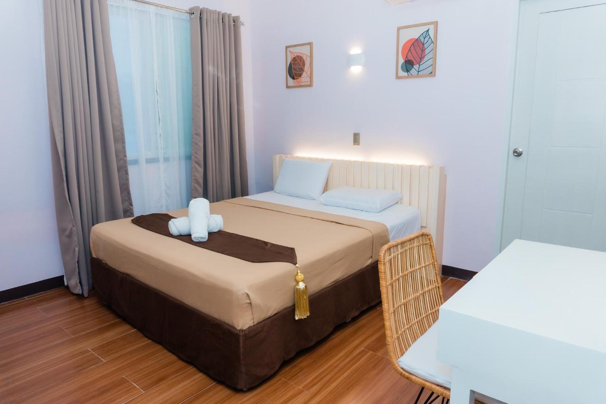 Standard King Room