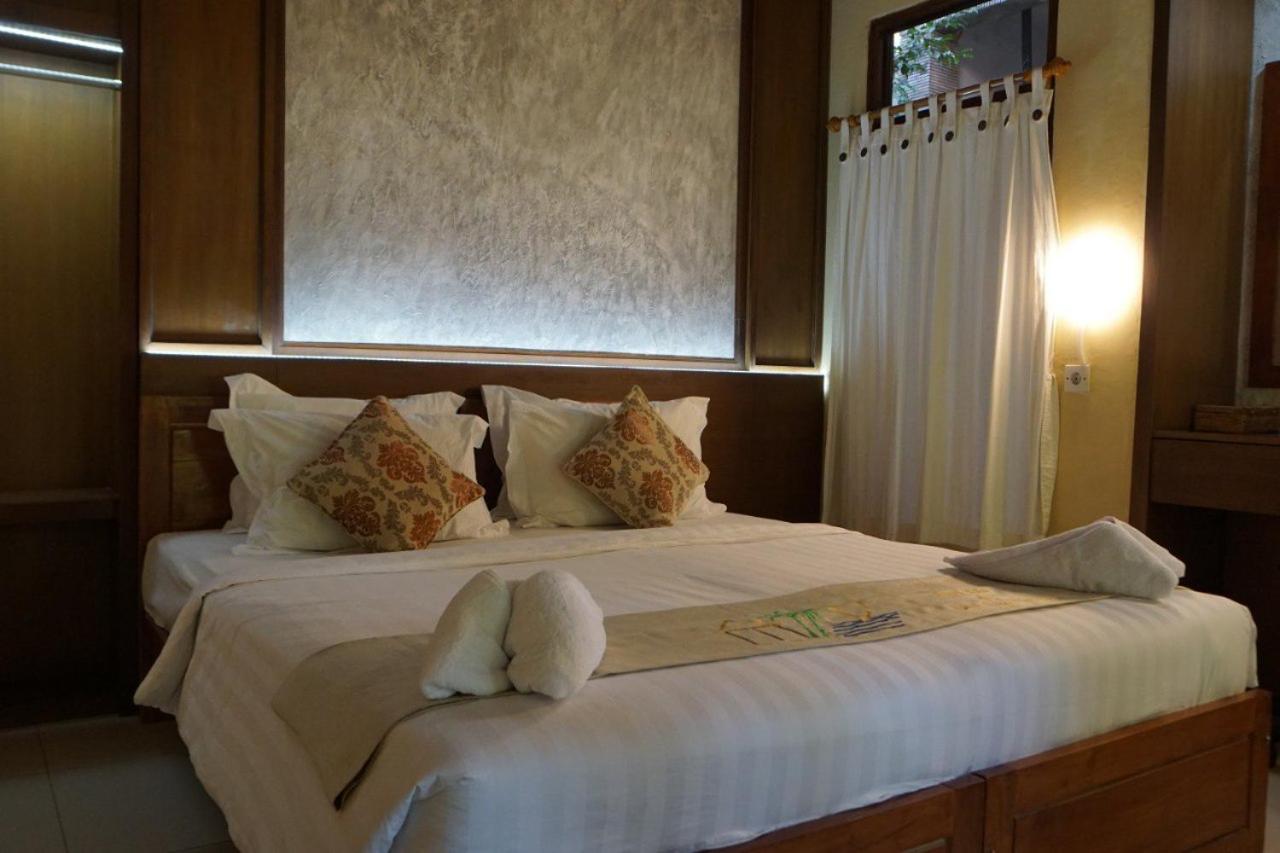 Standard Room with Balcony photo 1