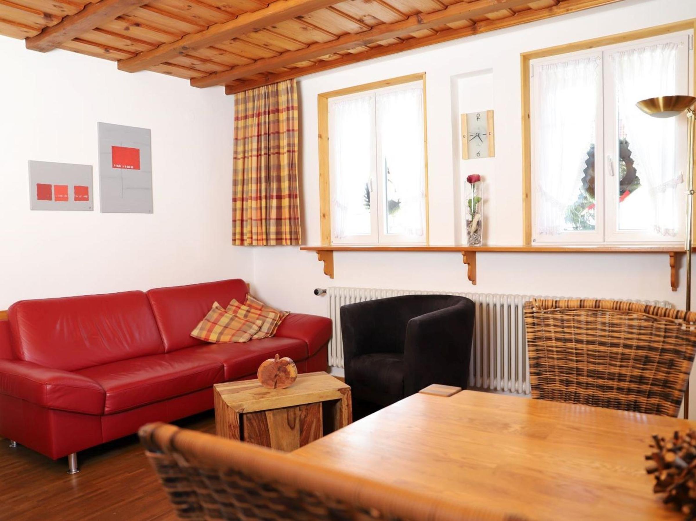 Two-Bedroom Deluxe Apartment with Garden View photo 3