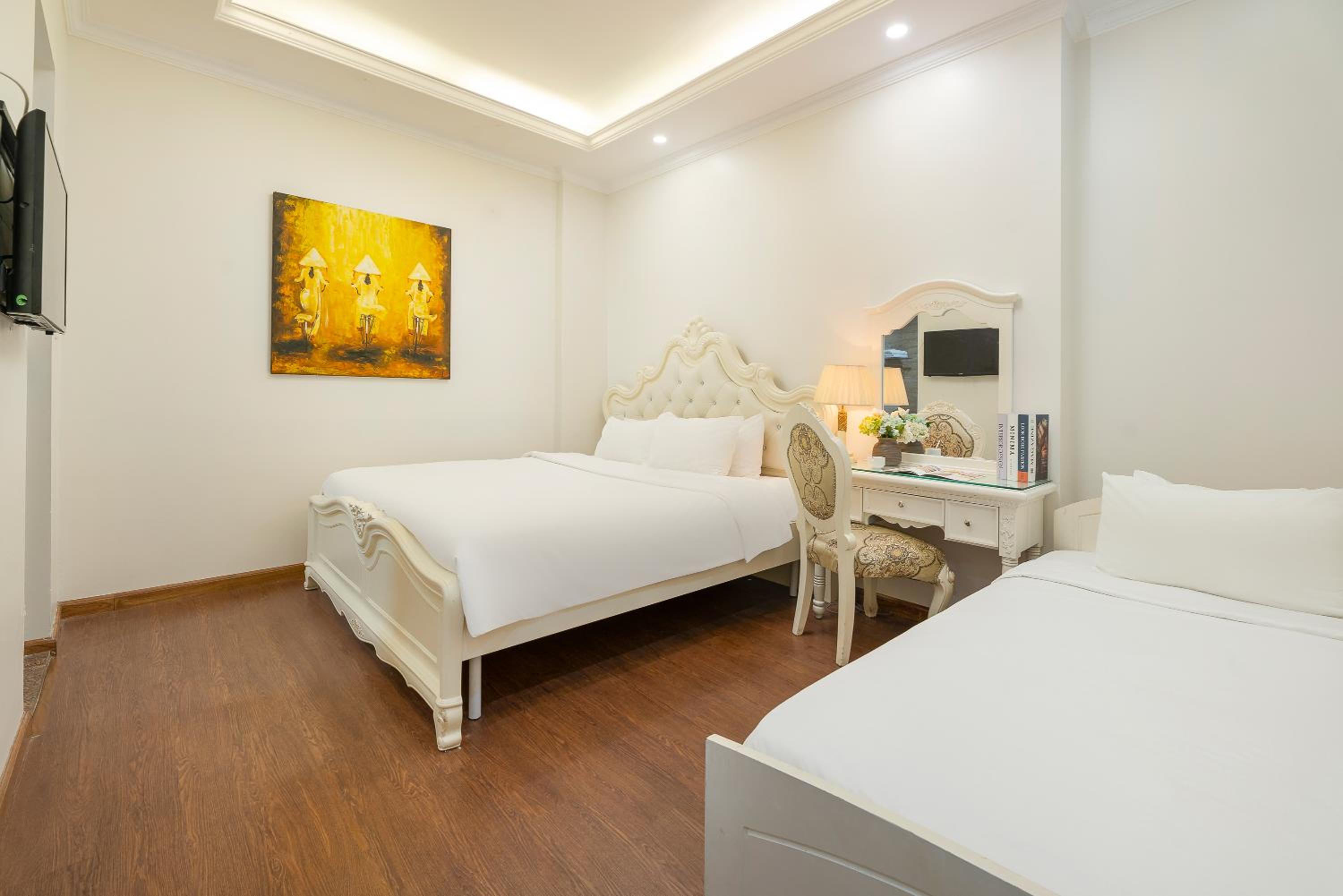 Deluxe Triple Room