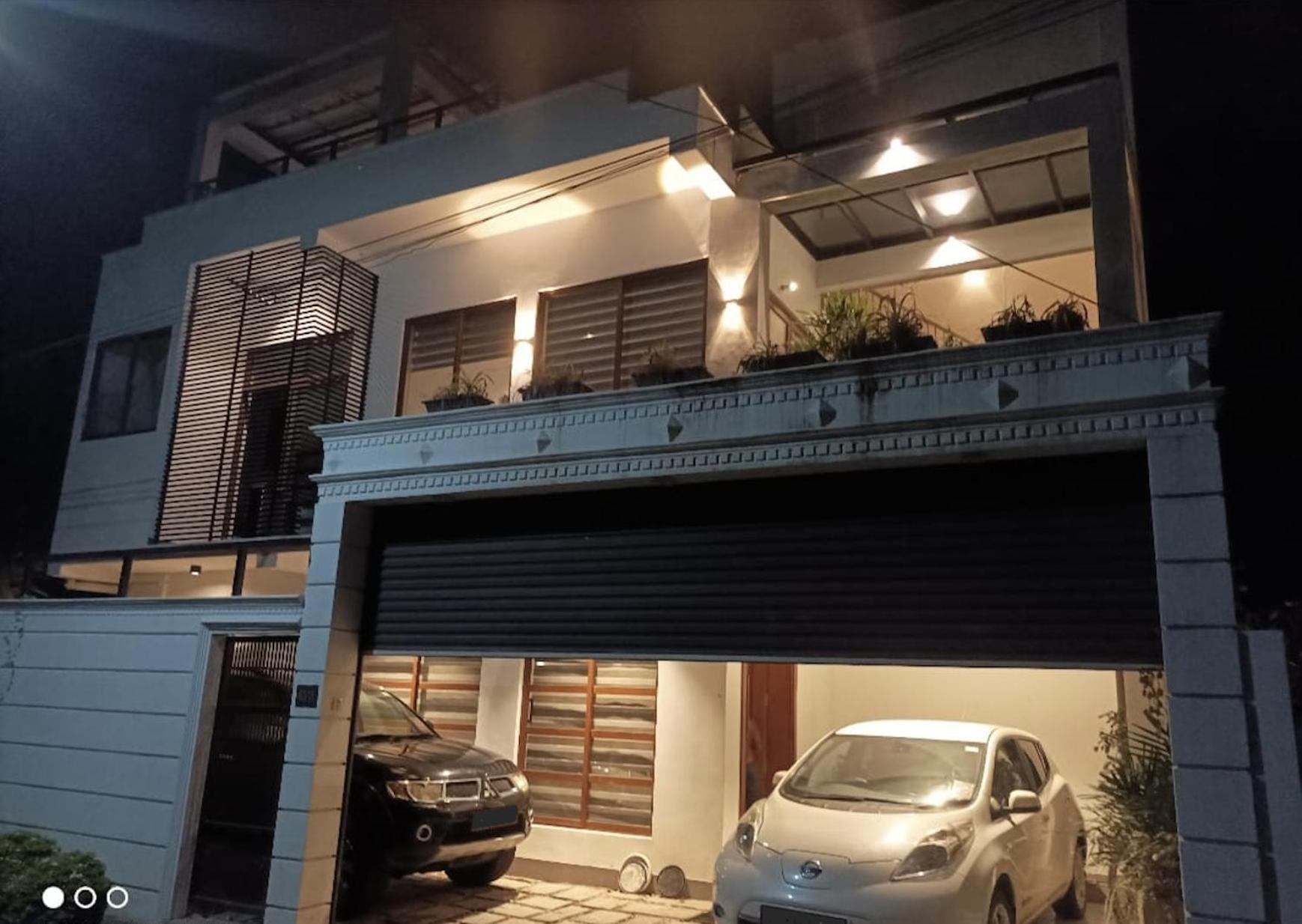 Villa photo 2