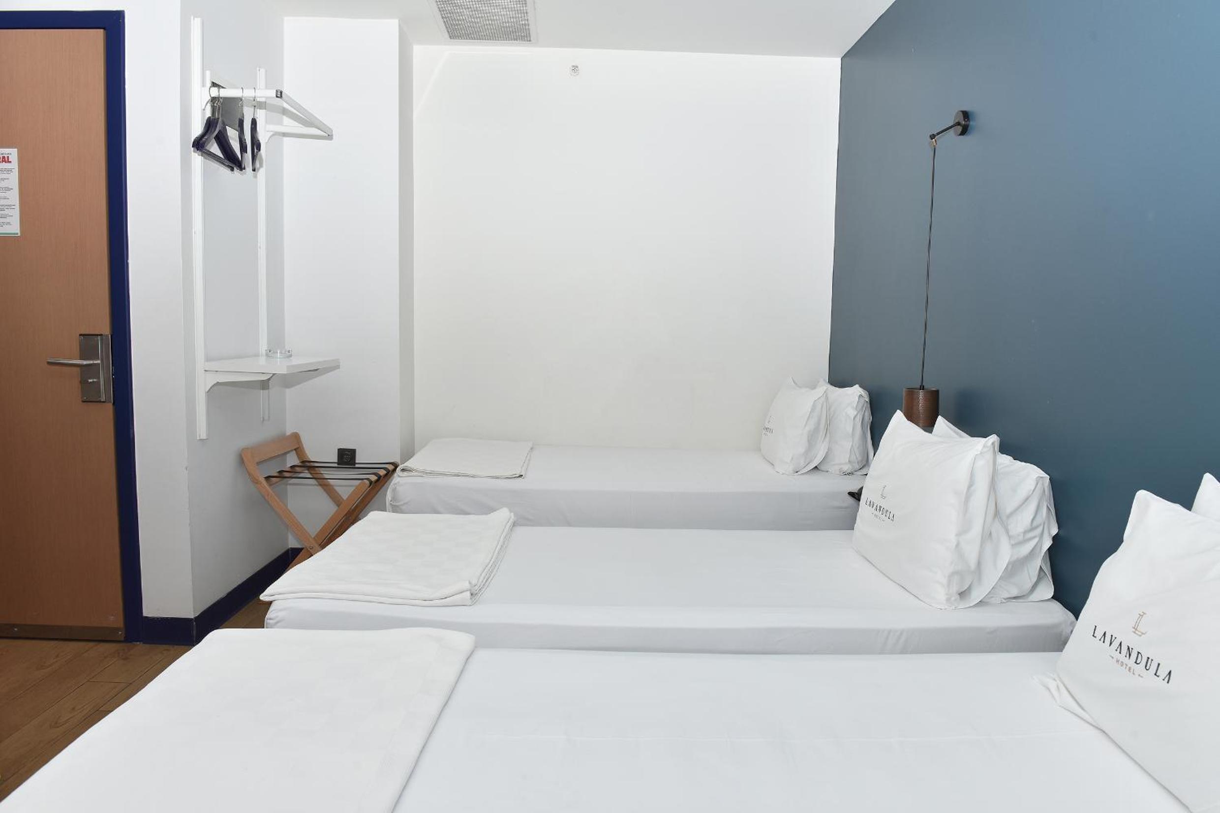 Deluxe Triple Room photo 3