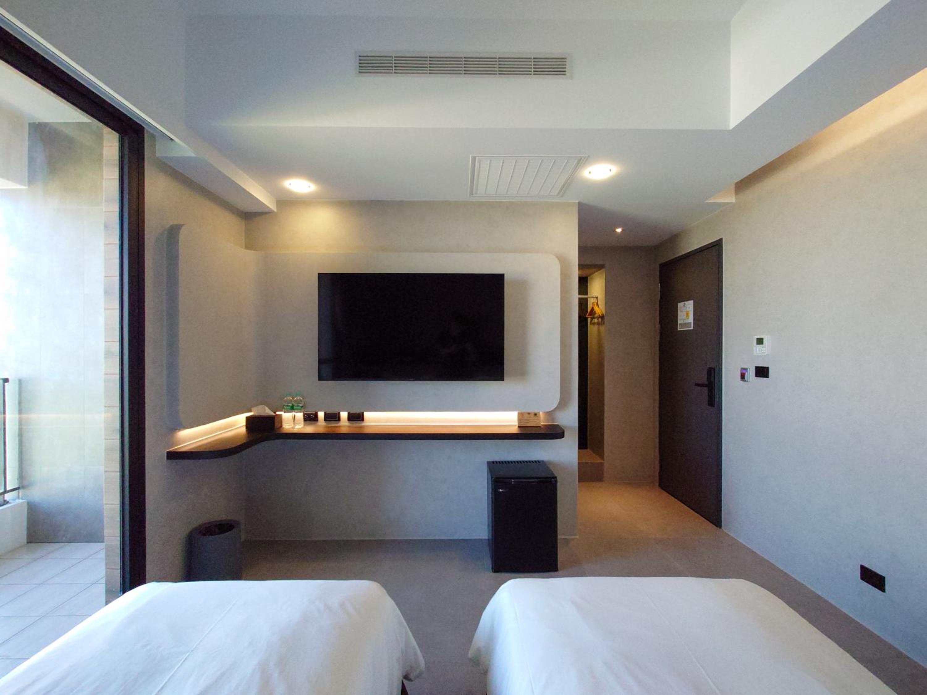 Twin Room with Sea View