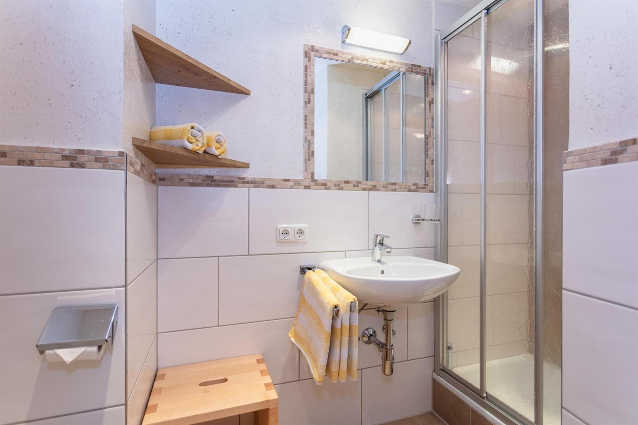 Double Room with Shower photo 3