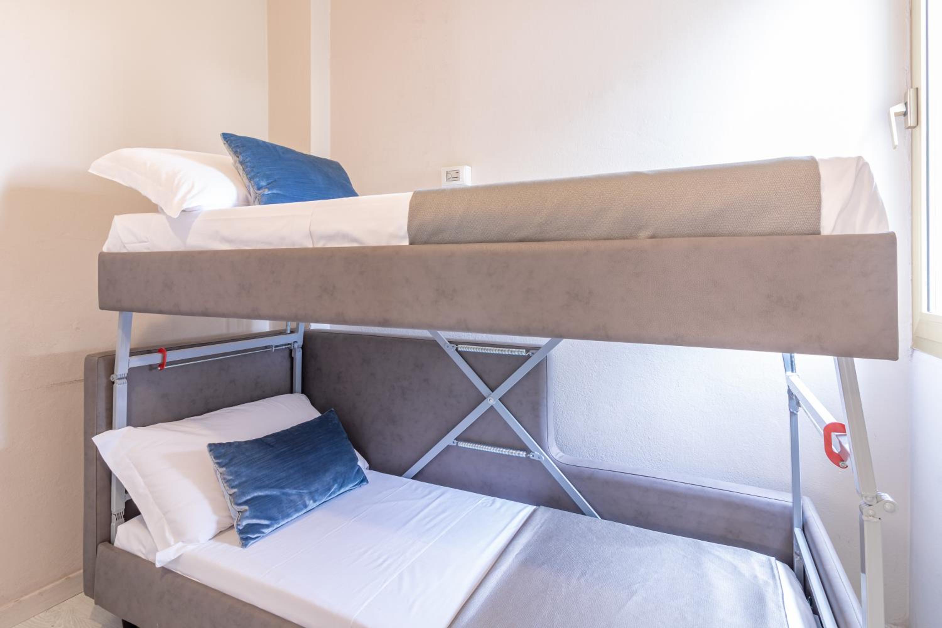 Standard Quadruple Room photo 2