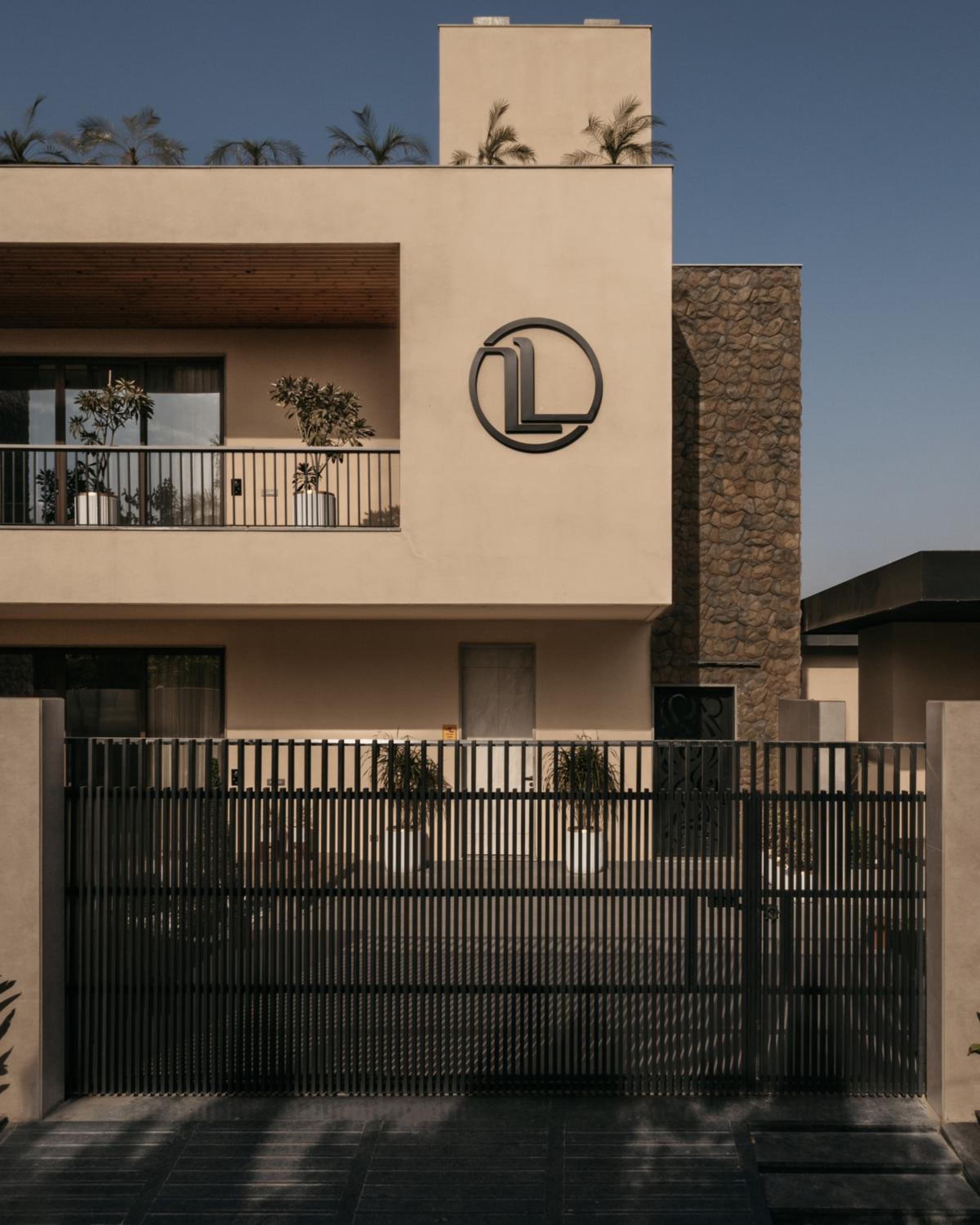 Villa with Private Pool - Photo 13