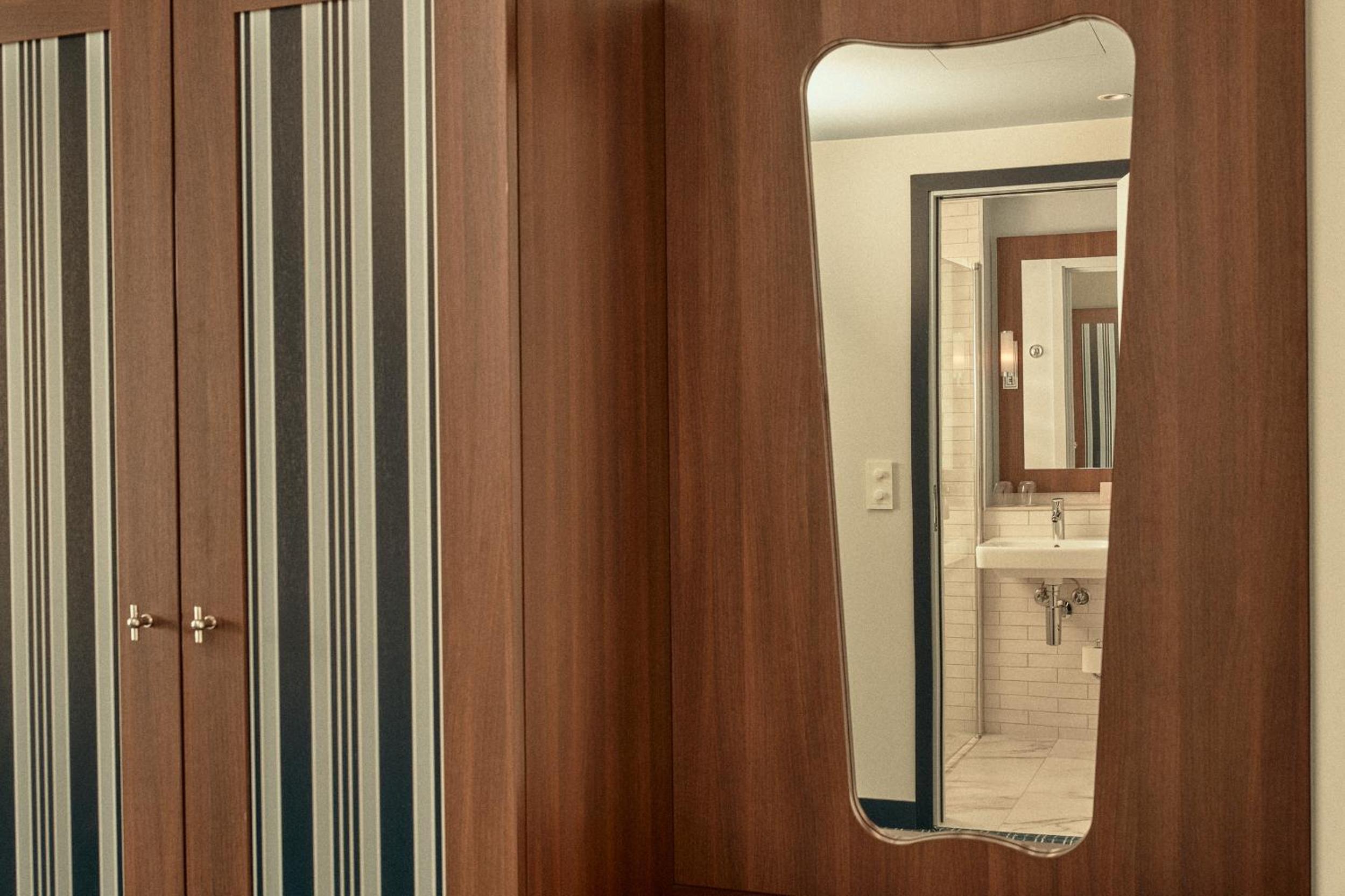 Deluxe Double Room - Photo 5