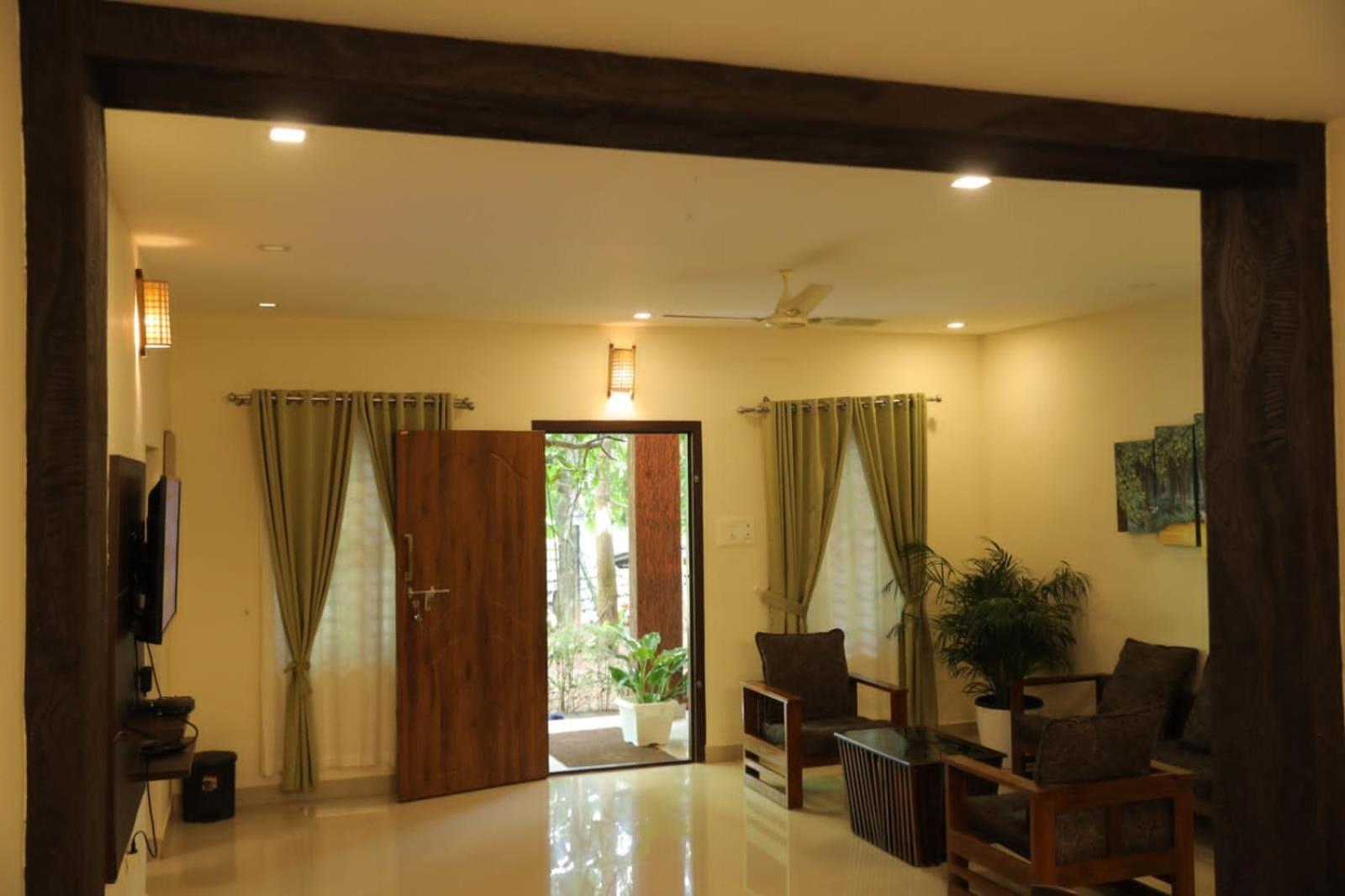 Three-Bedroom Villa photo 1