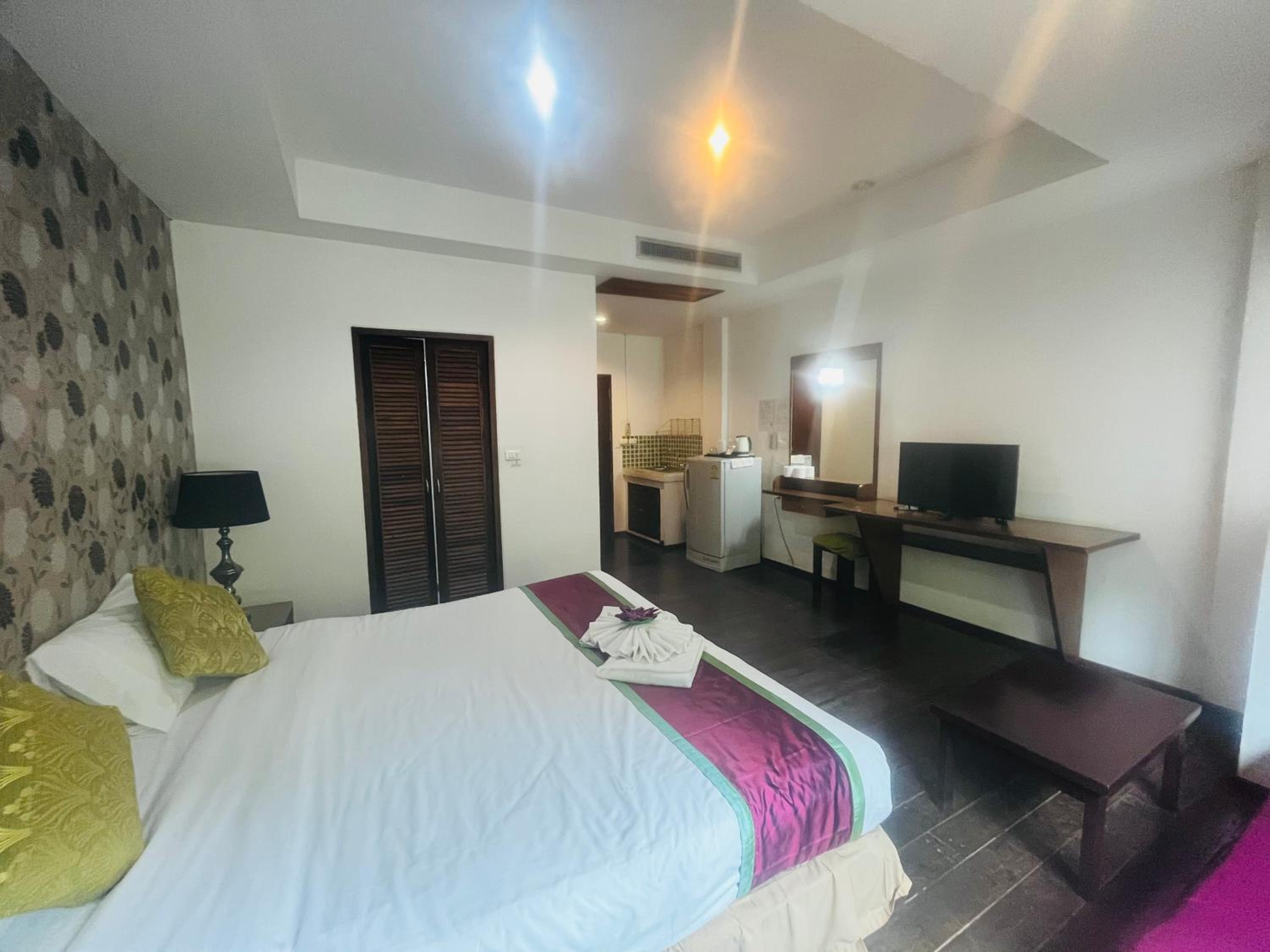 Superior Double Room - Photo 9
