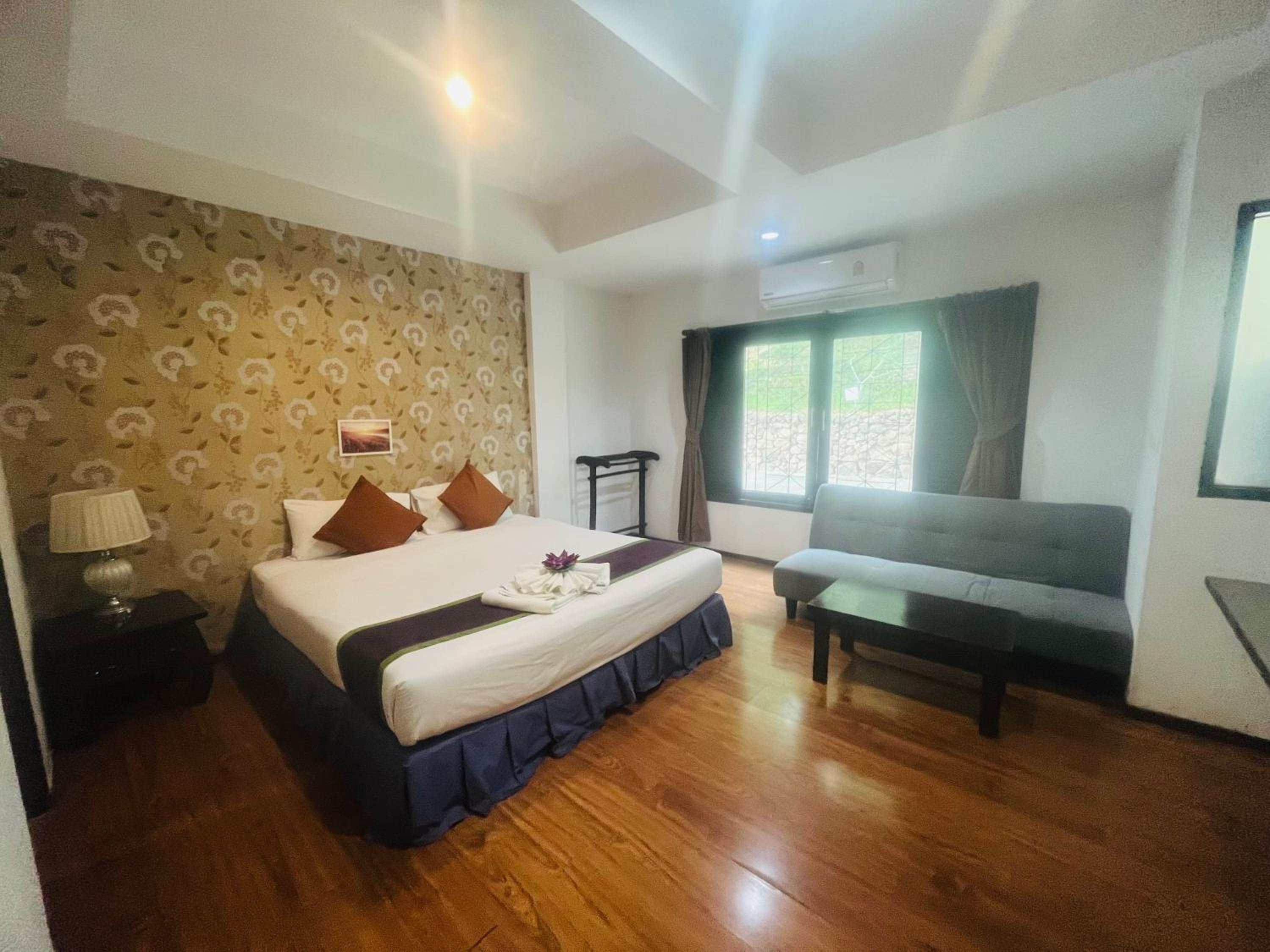 Superior Double Room - Photo 10
