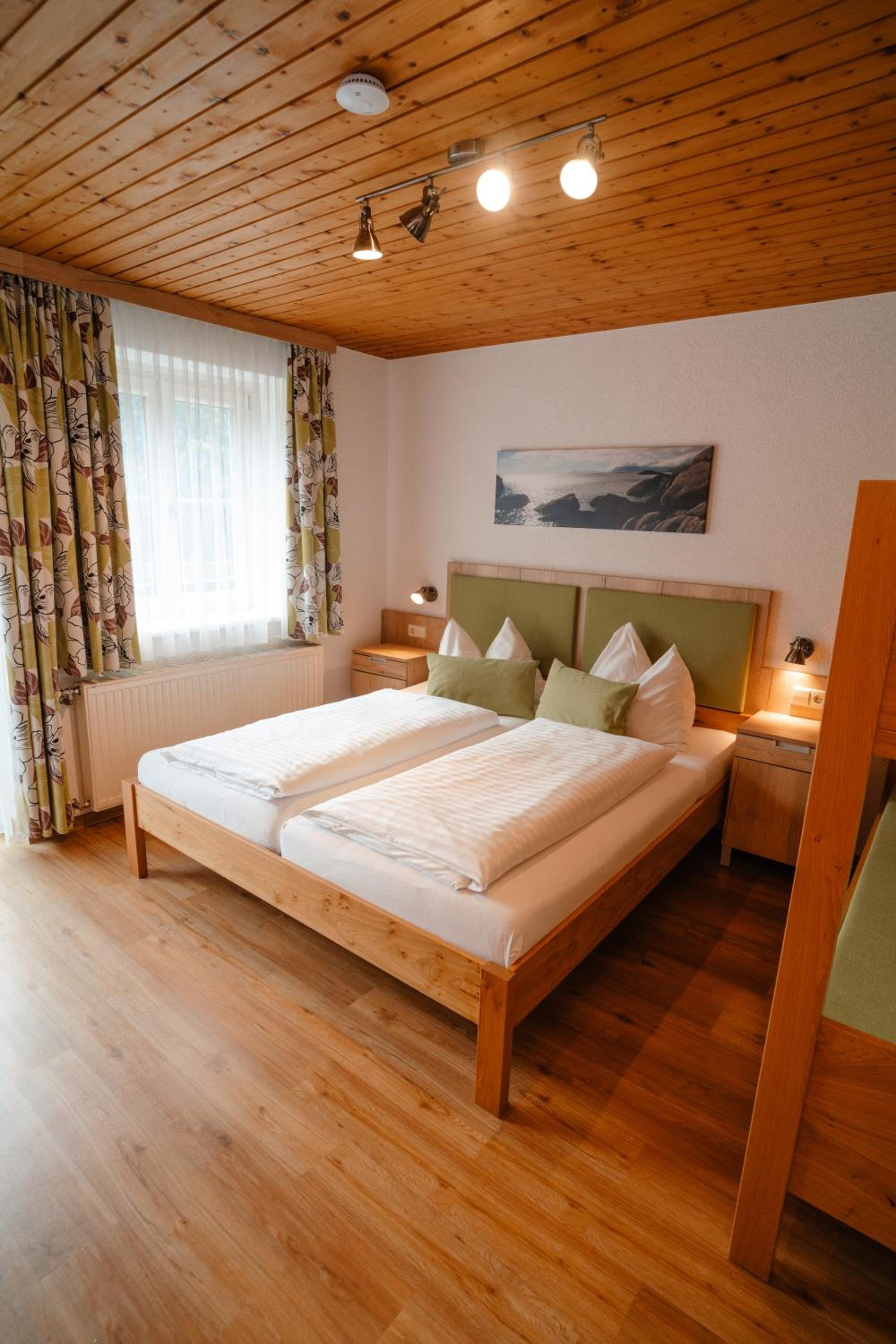 Deluxe Double Room With Balcony photo 1