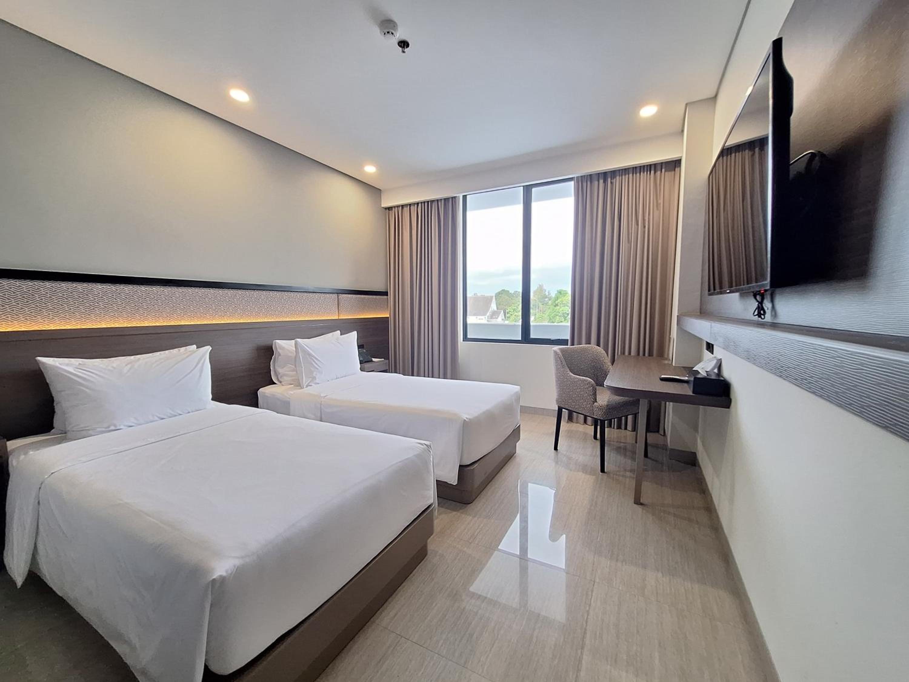 Superior Twin Room - Photo 4