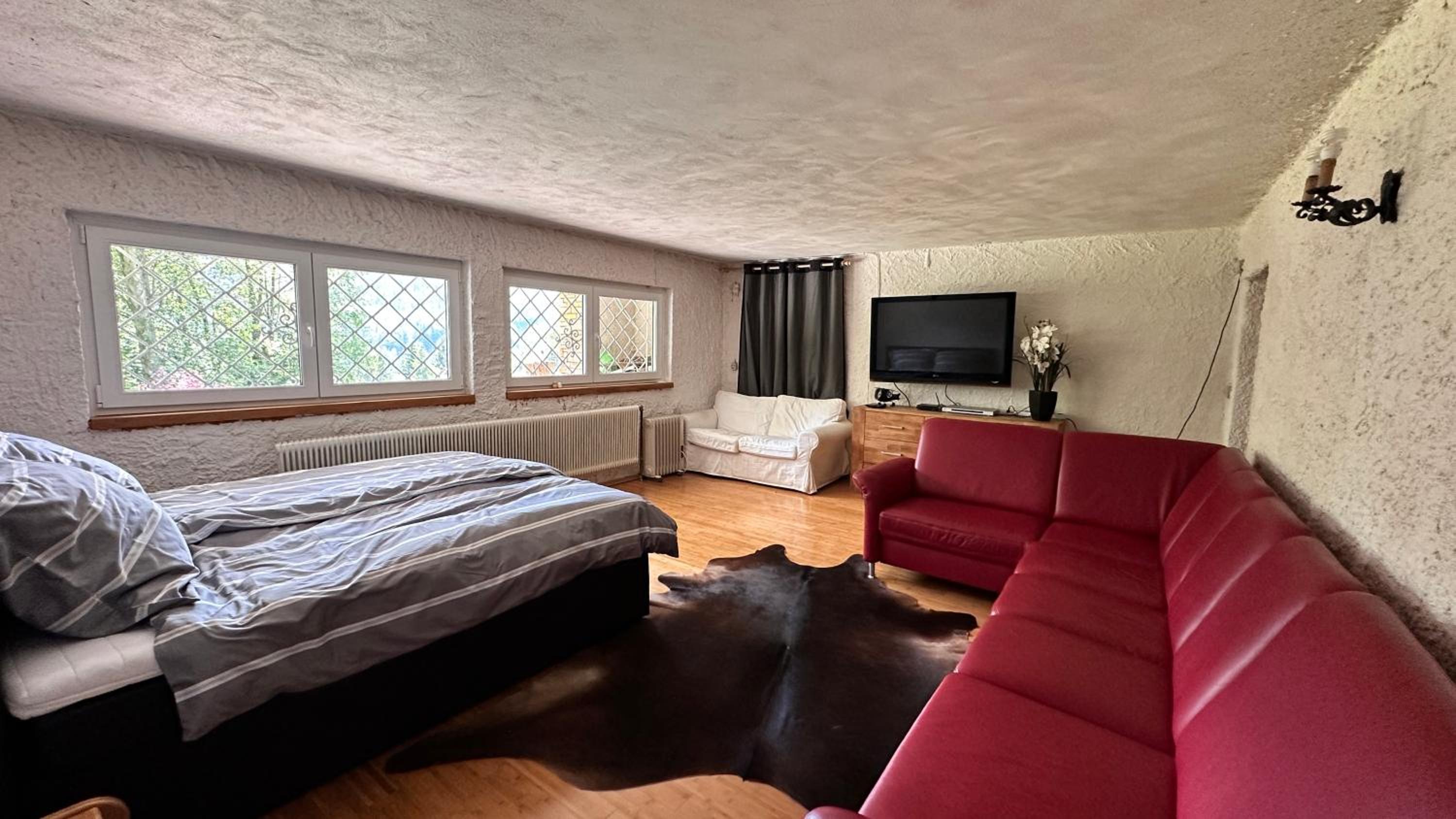 One-Bedroom House photo 1