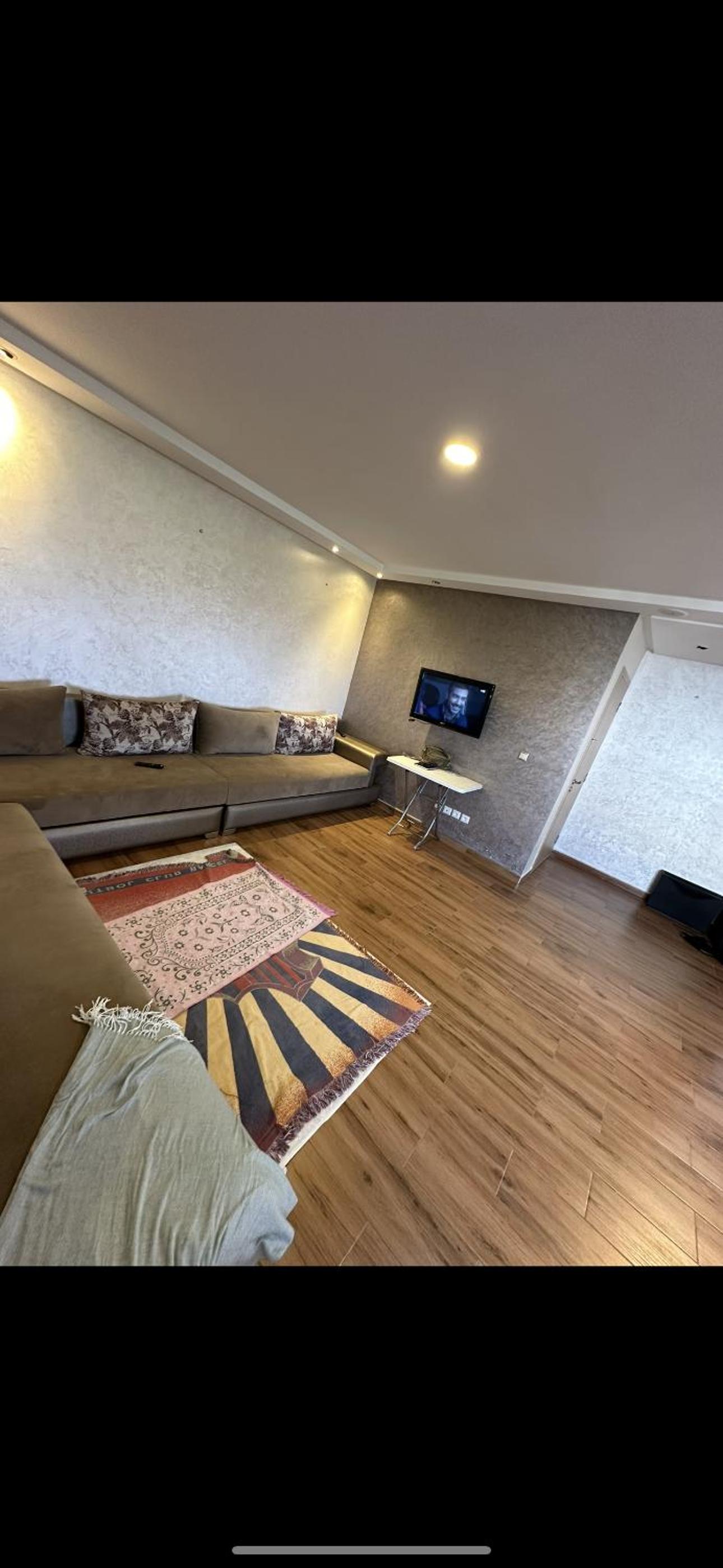 One-Bedroom Apartment photo 3